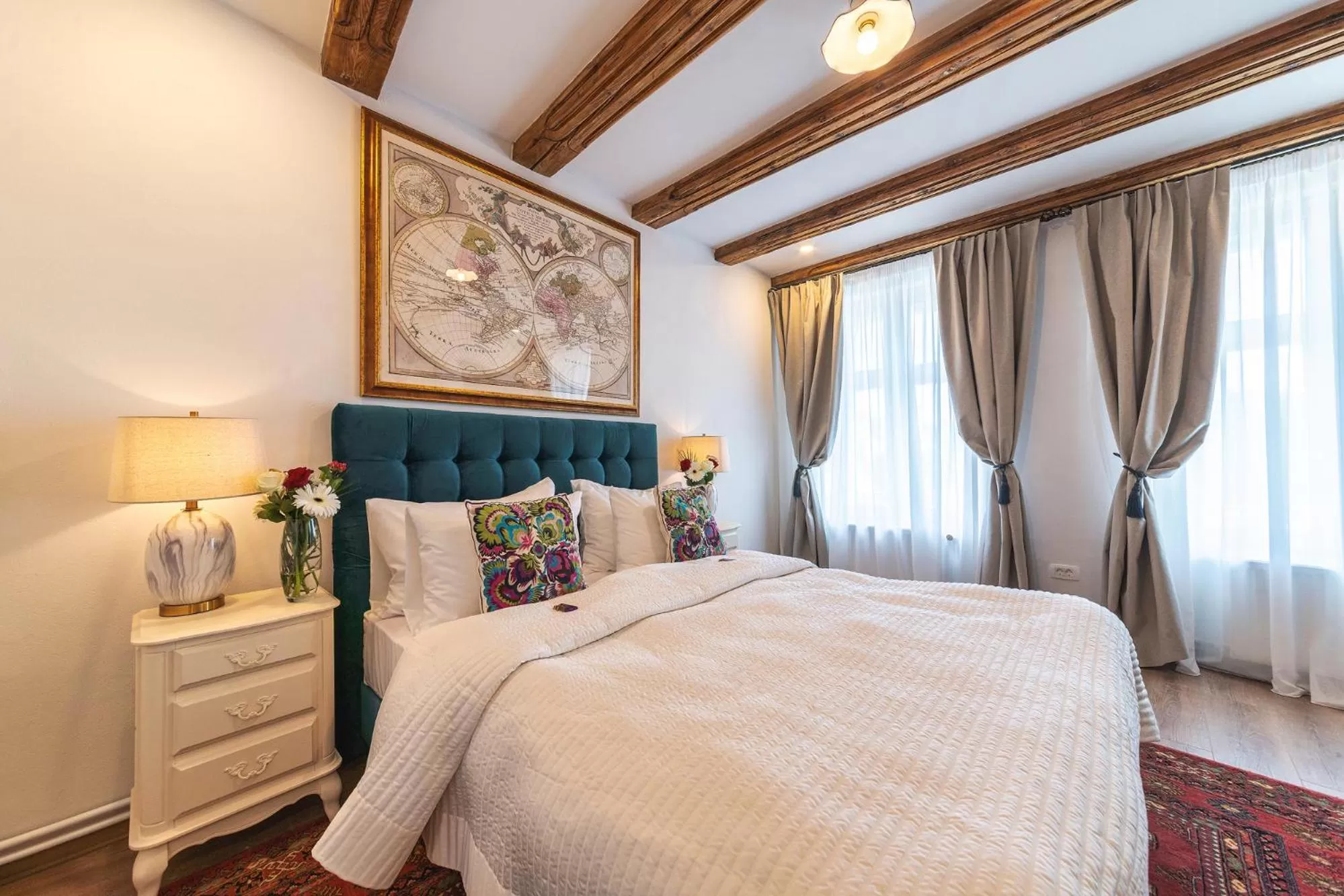 Photo of the whole room, Bed in Nikolas Haus Central Location with Free Parking