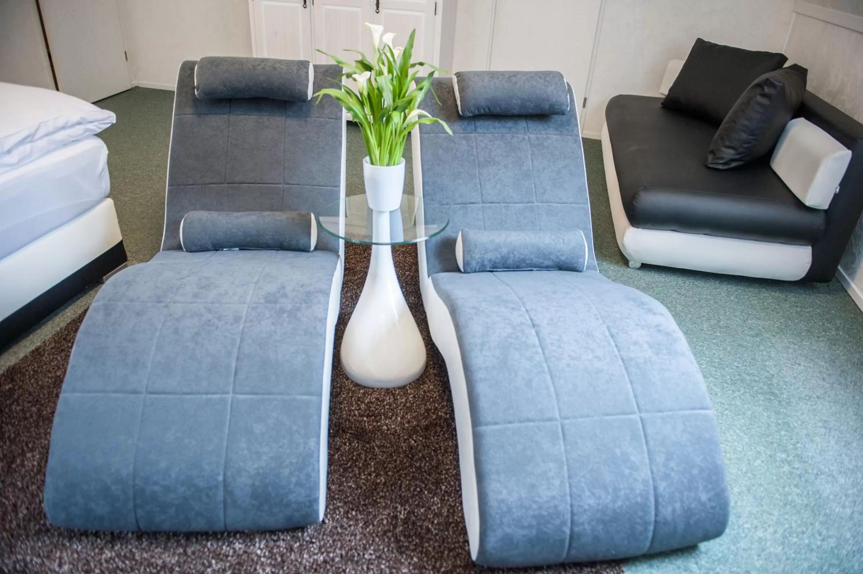 Photo of the whole room in Hotel Forsthaus Sellin