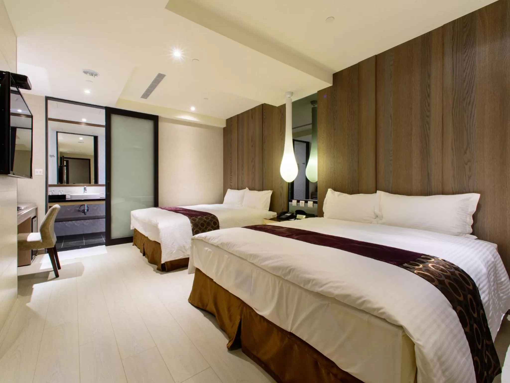 Bedroom, Bed in Stay Hotel - Taichung Zhongqing