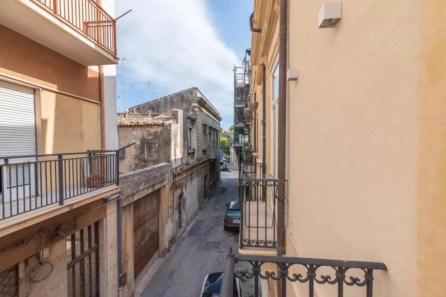 Property building in A'Storia