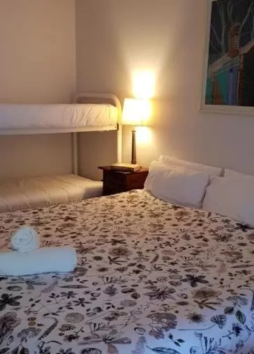 Bedroom, Bed in Mundaring Weir Hotel