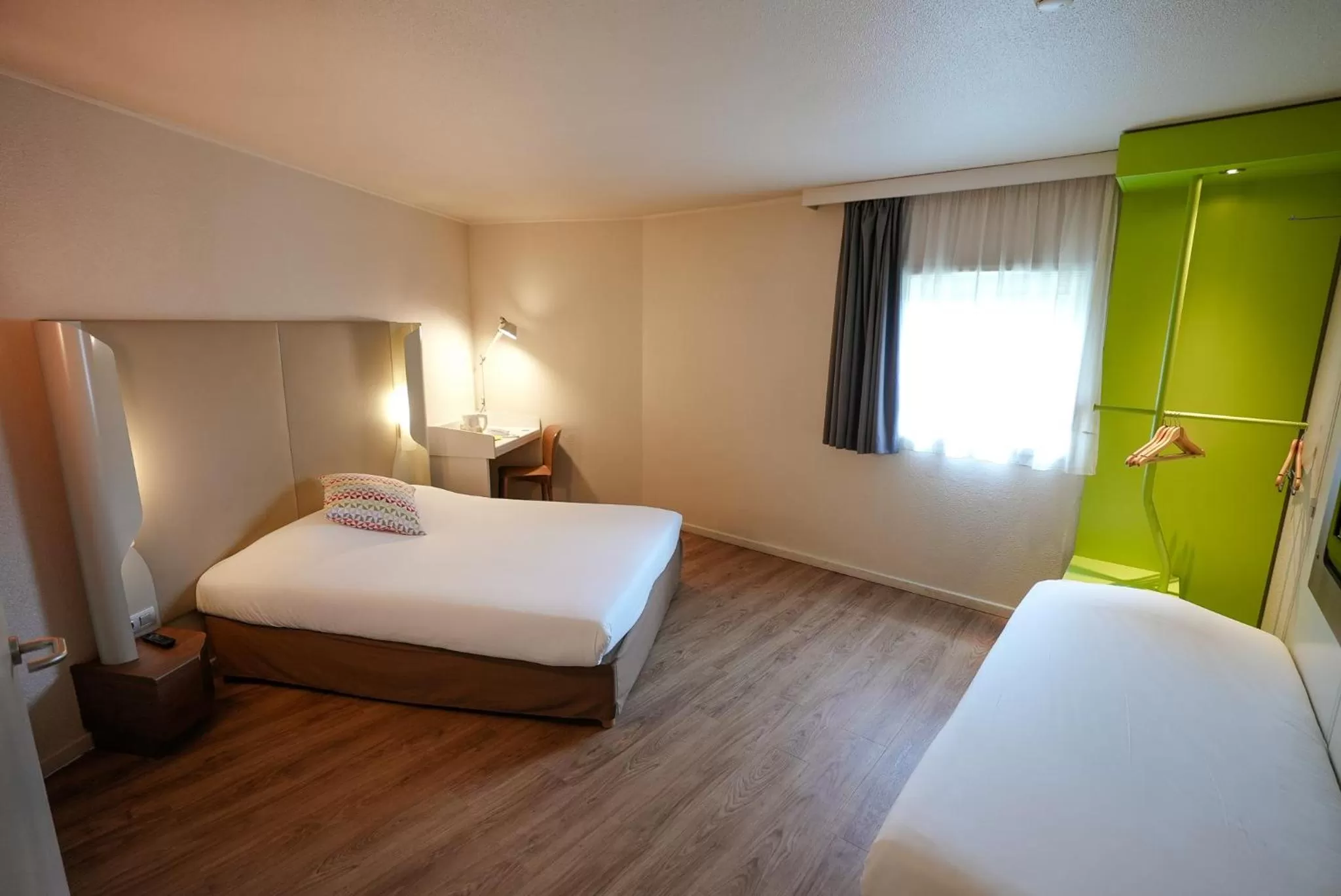 Bed in Campanile Paris CDG Airport Villepinte
