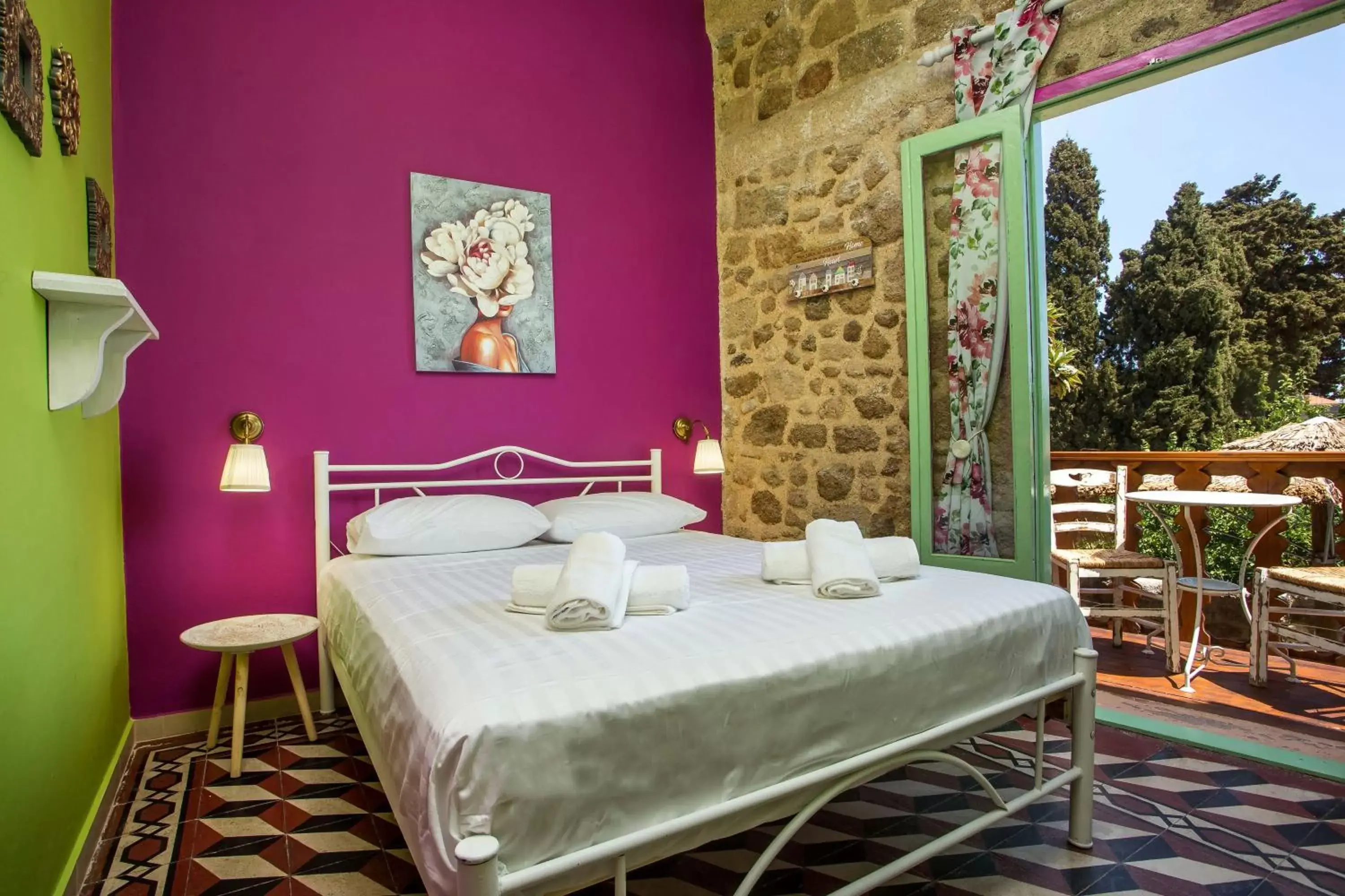 Double Room with Balcony in Attiki Hotel Double Room with Balcony in Attiki Hotel