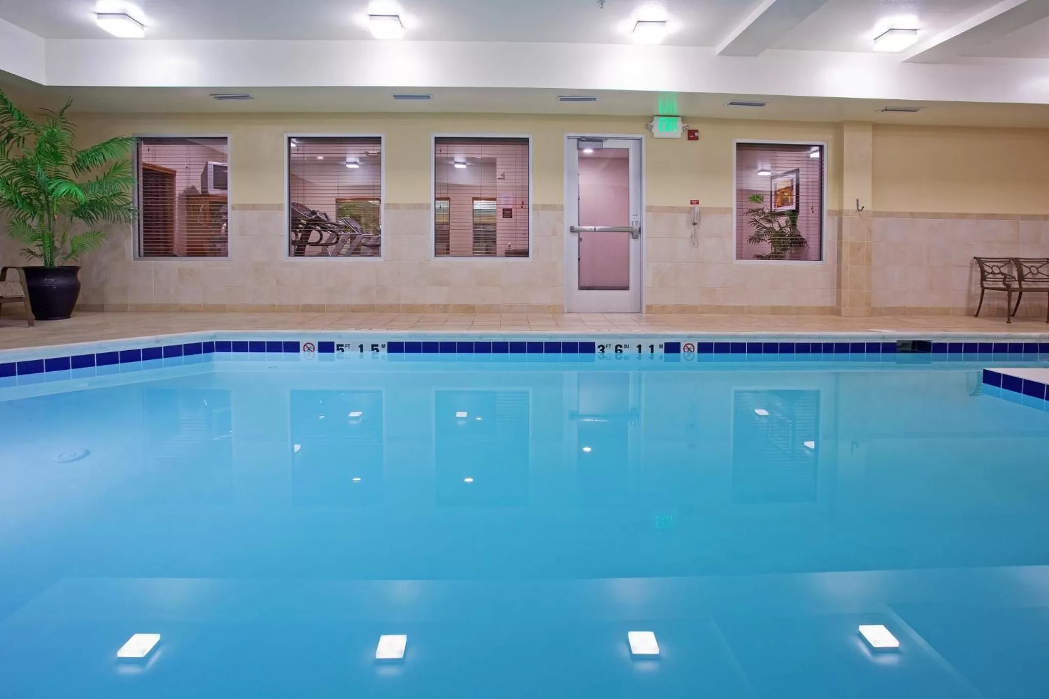 Swimming pool in Holiday Inn Express Hotel Vernal by IHG