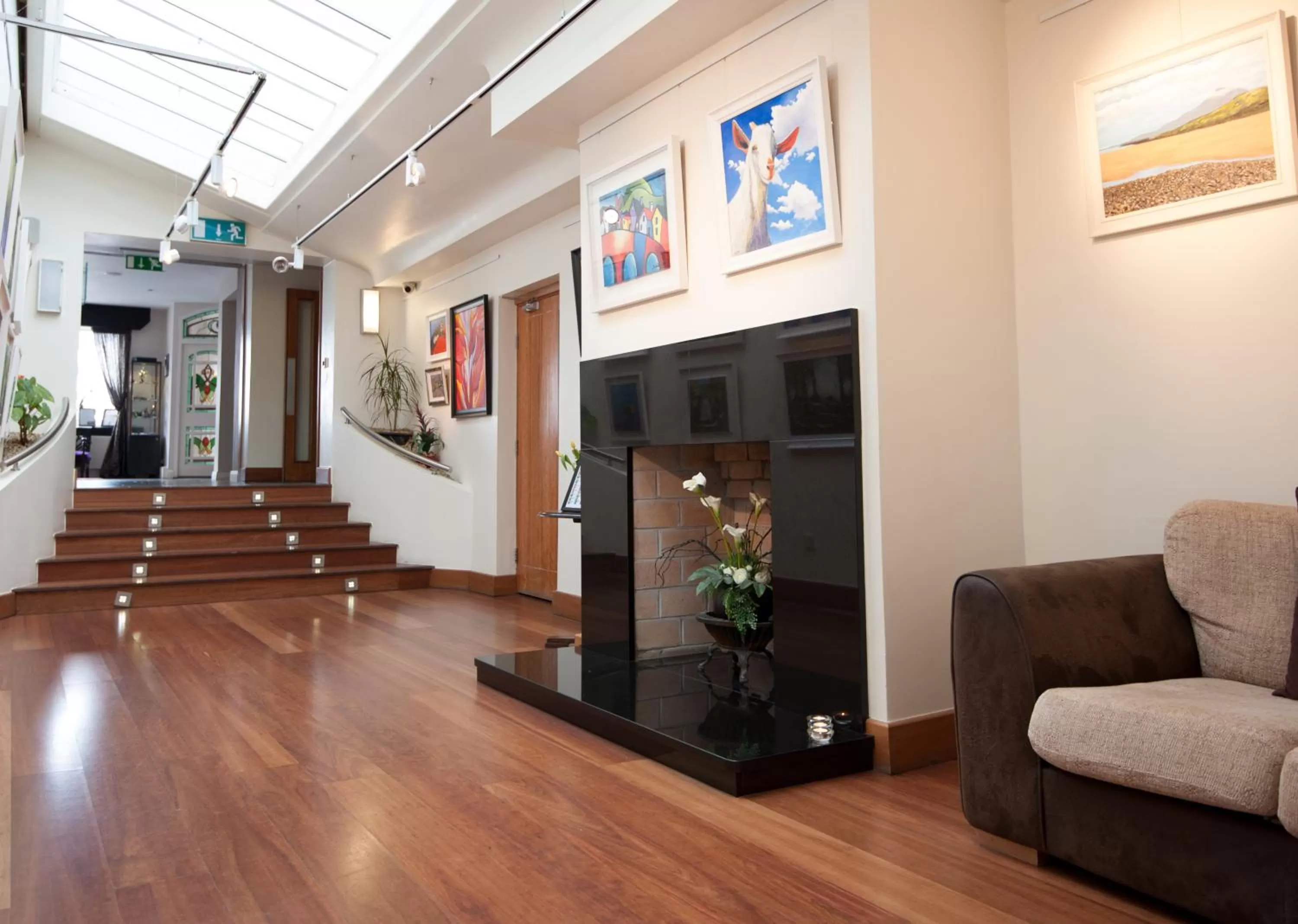 Lobby or reception in Clew Bay Hotel