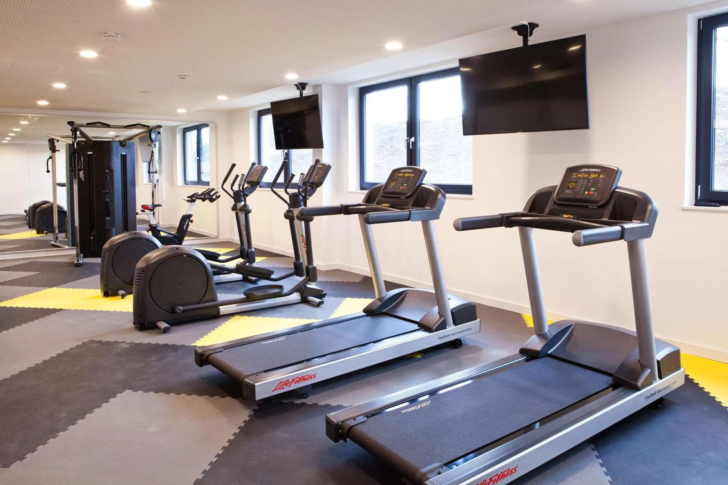 Fitness centre/facilities in Hilton Garden Inn Munich Messe