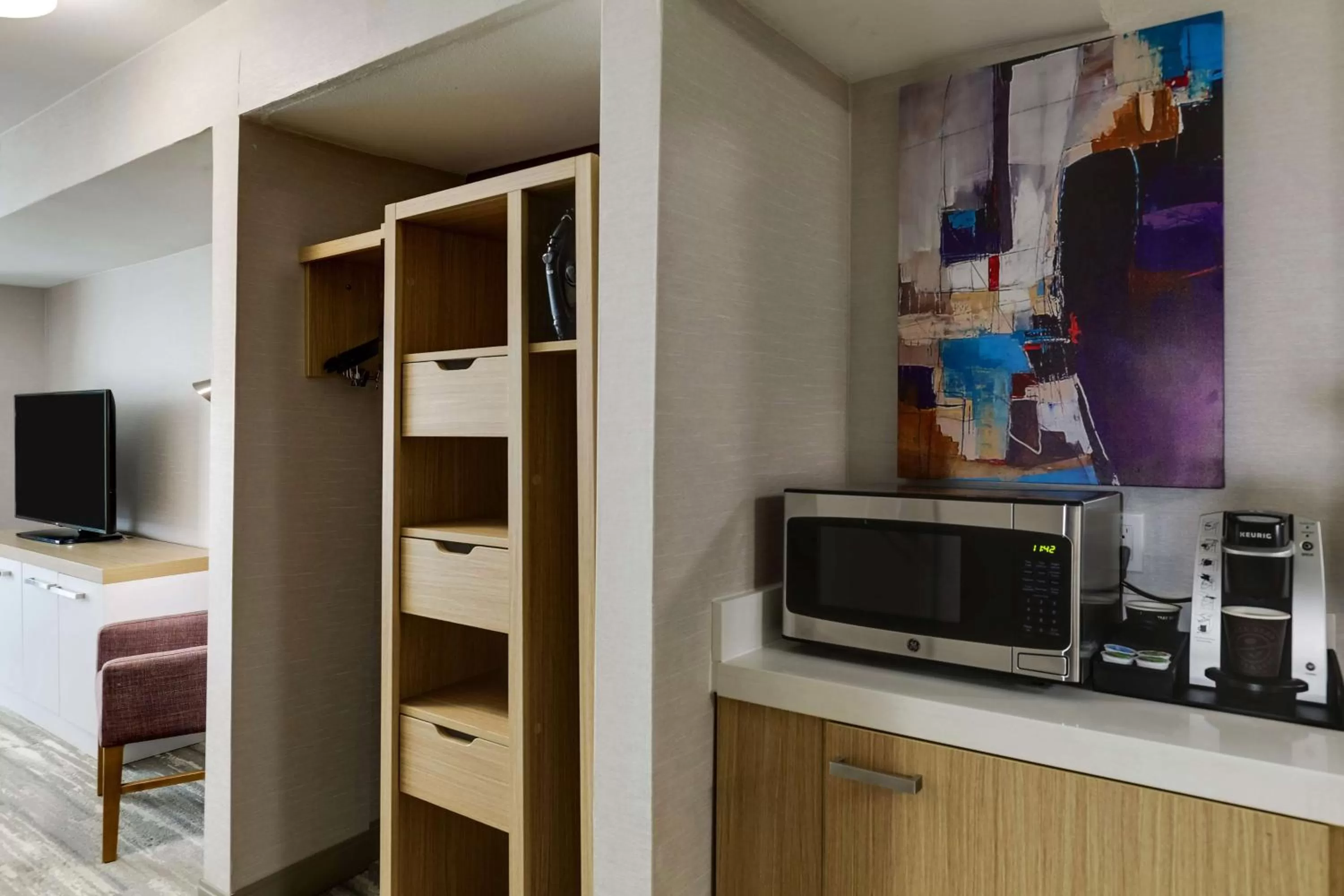 Photo of the whole room in Hilton Garden Inn Fort Worth/Fossil Creek