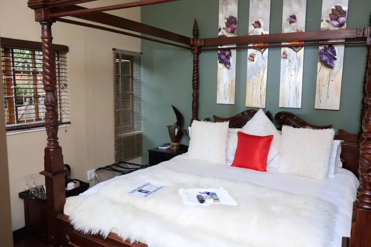 Double Room with Spa Bath - single occupancy in Moonriver Guesthouse Double Room with Spa Bath - single occupancy in Moonriver Guesthouse