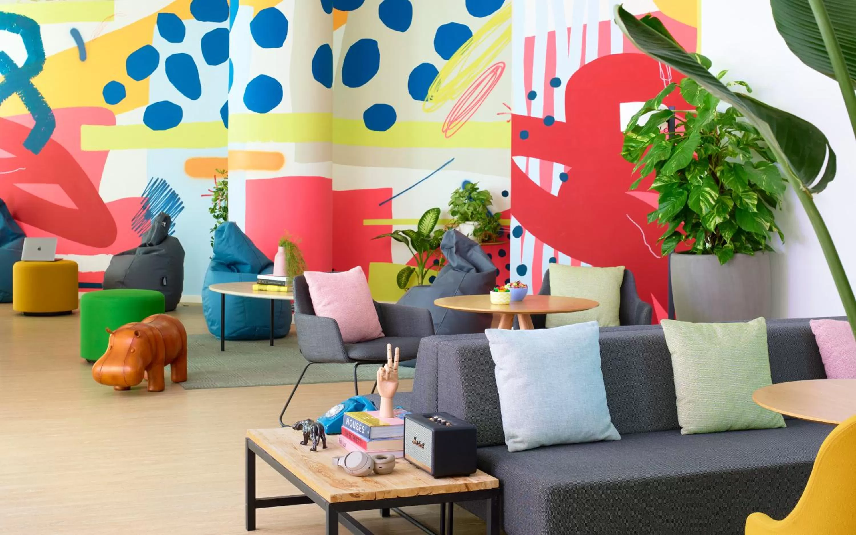 Meeting/conference room in INNSiDE by Meliá Zaragoza