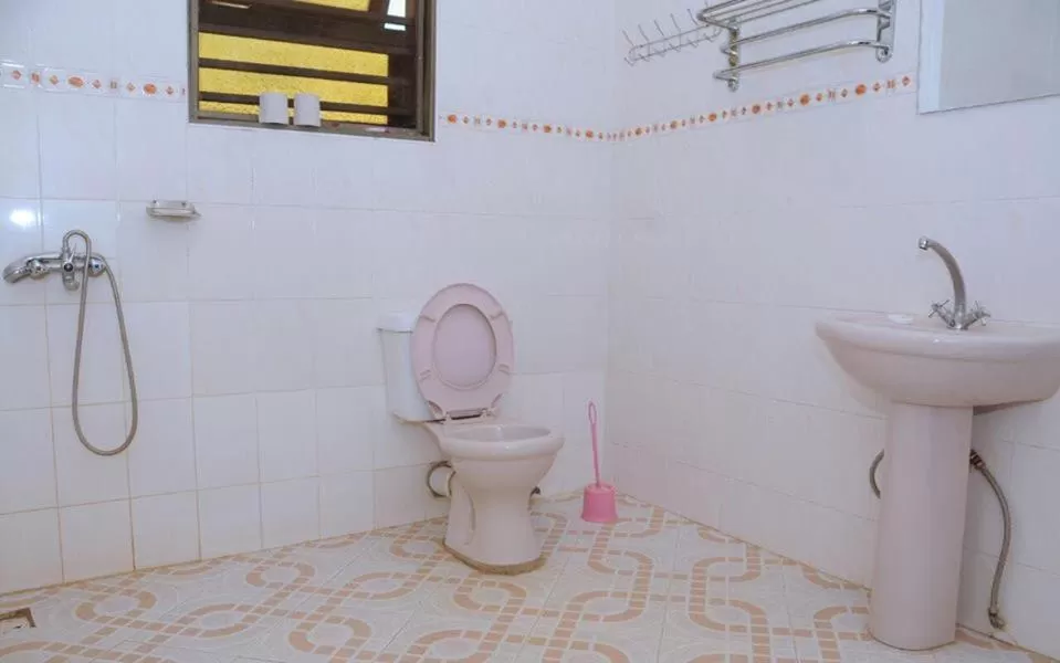 Bathroom in Palace Hotel