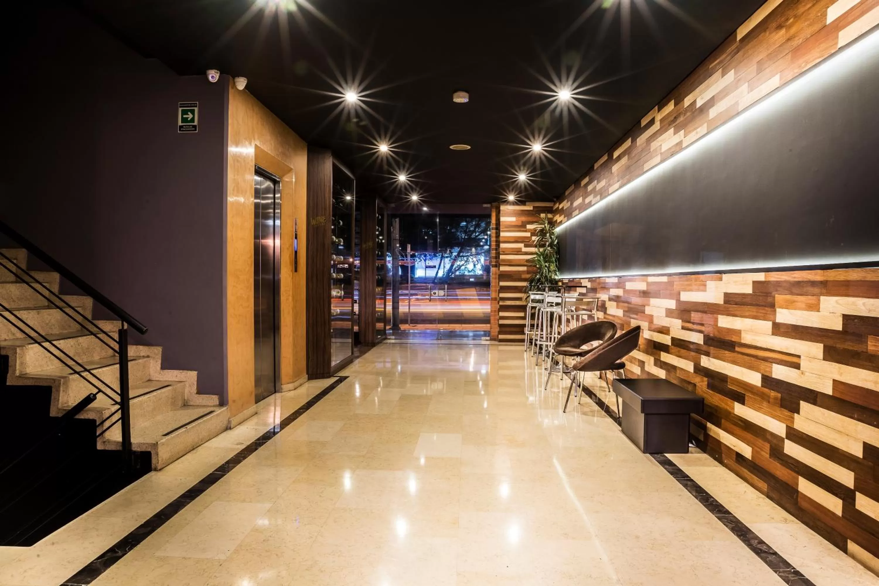 Lobby or reception in Hotel Santa Barbara Real