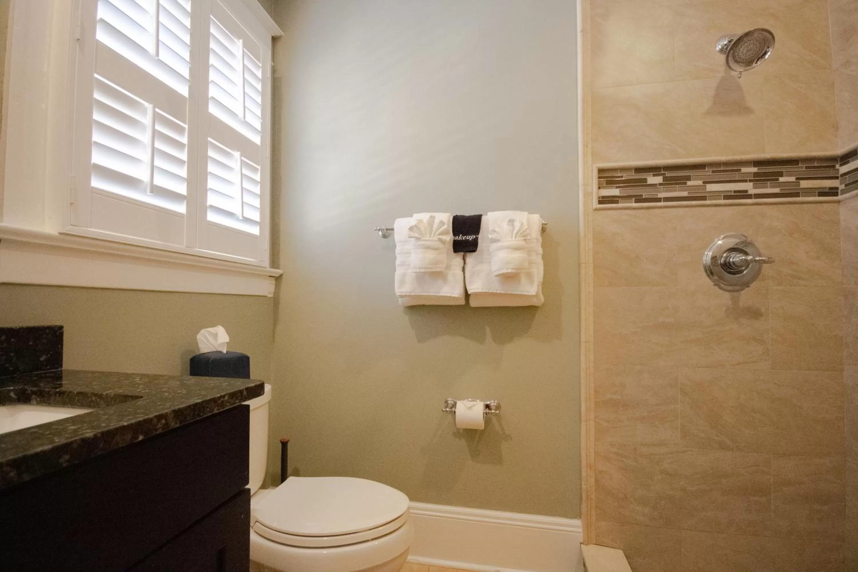 Bathroom in Hemingway House Bed and Breakfast
