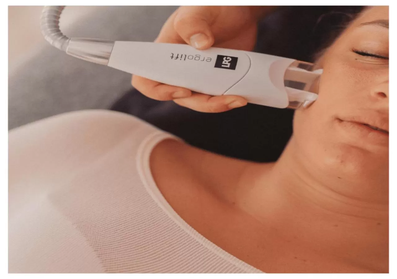 Massage in Ostella Spa & Resort