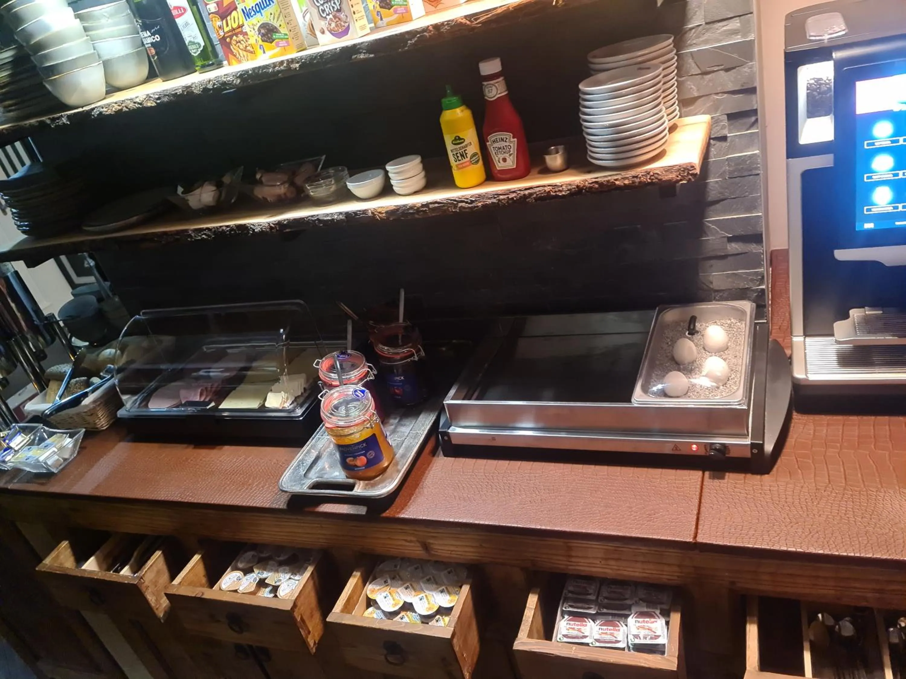 Breakfast in Boutique-Hotel GEORGES