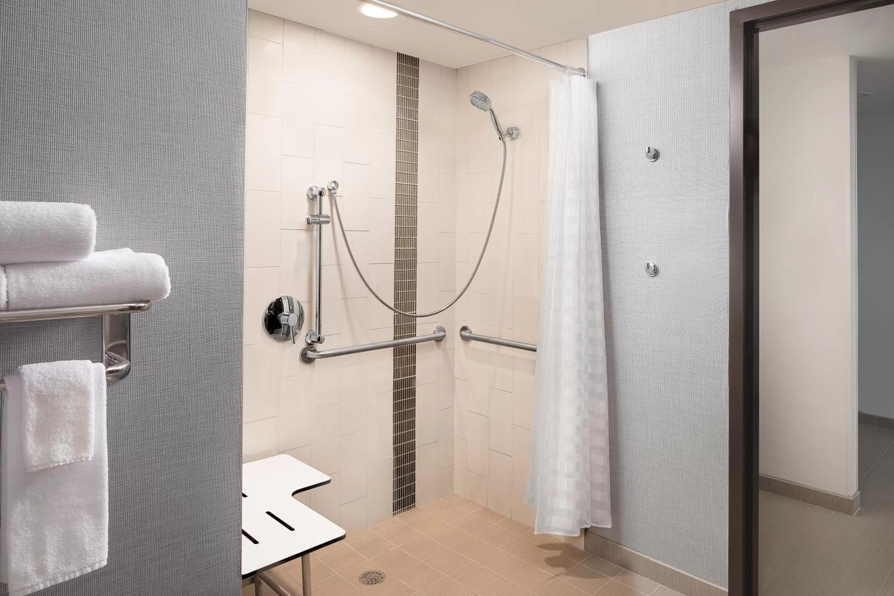 Bathroom in Hyatt Place Santa Cruz