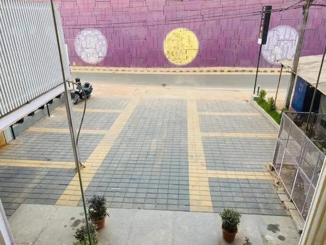 Parking in Hotel Plaza Heights by RAK Rooms, Mangaluru