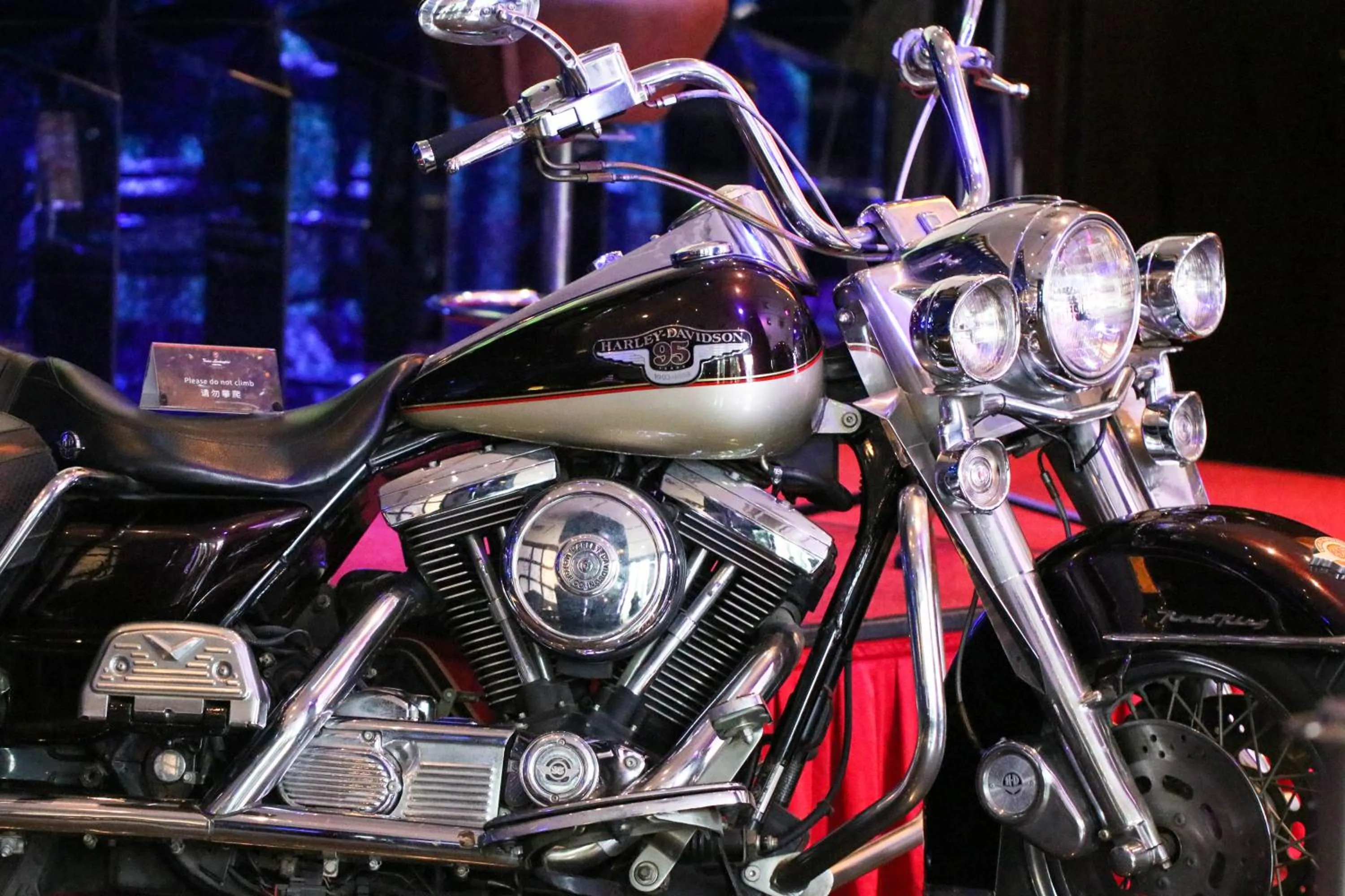 Cycling in Tonino Lamborghini Hotel Kunshan City Center