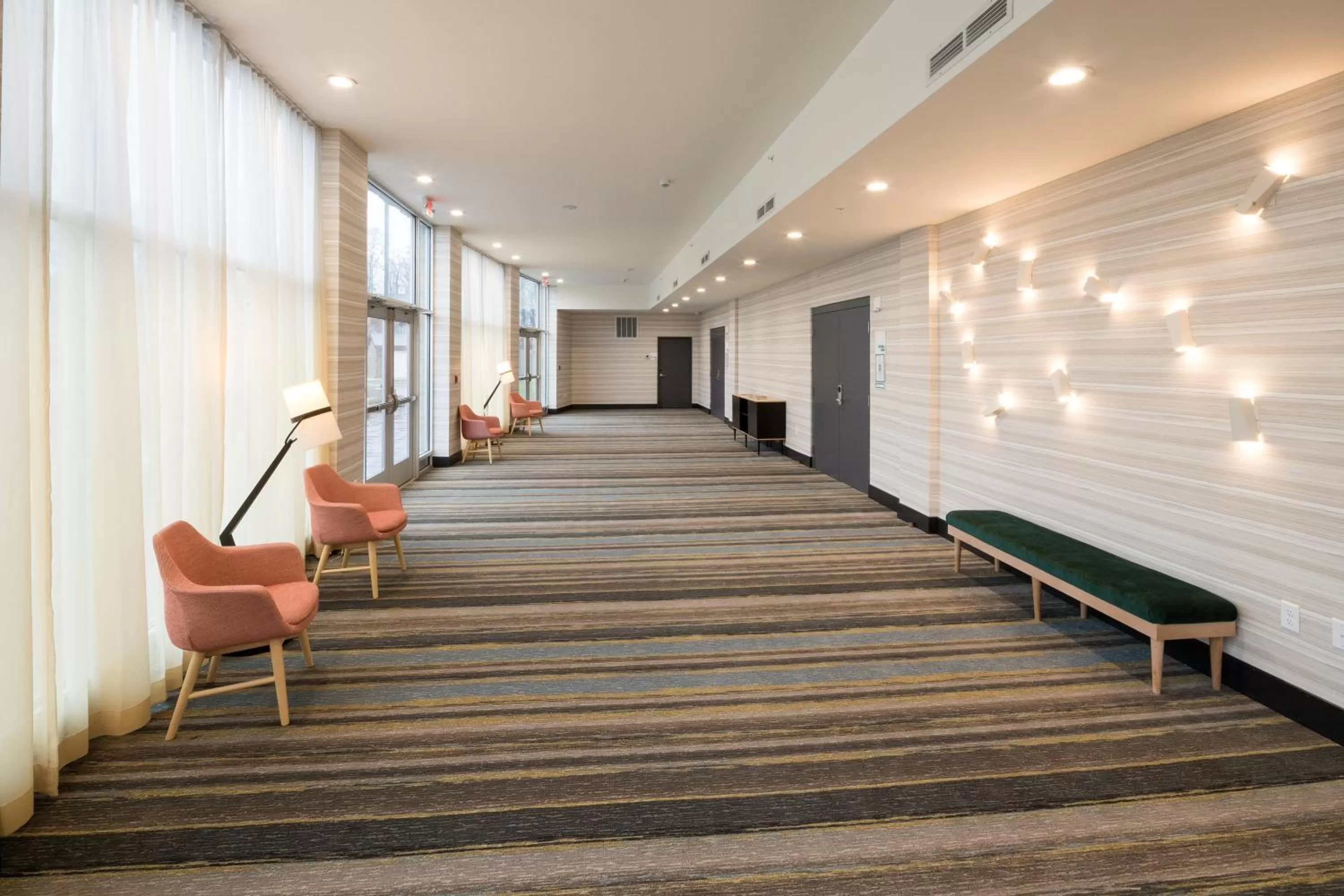 Meeting/conference room in Holiday Inn - Kalamazoo West by IHG