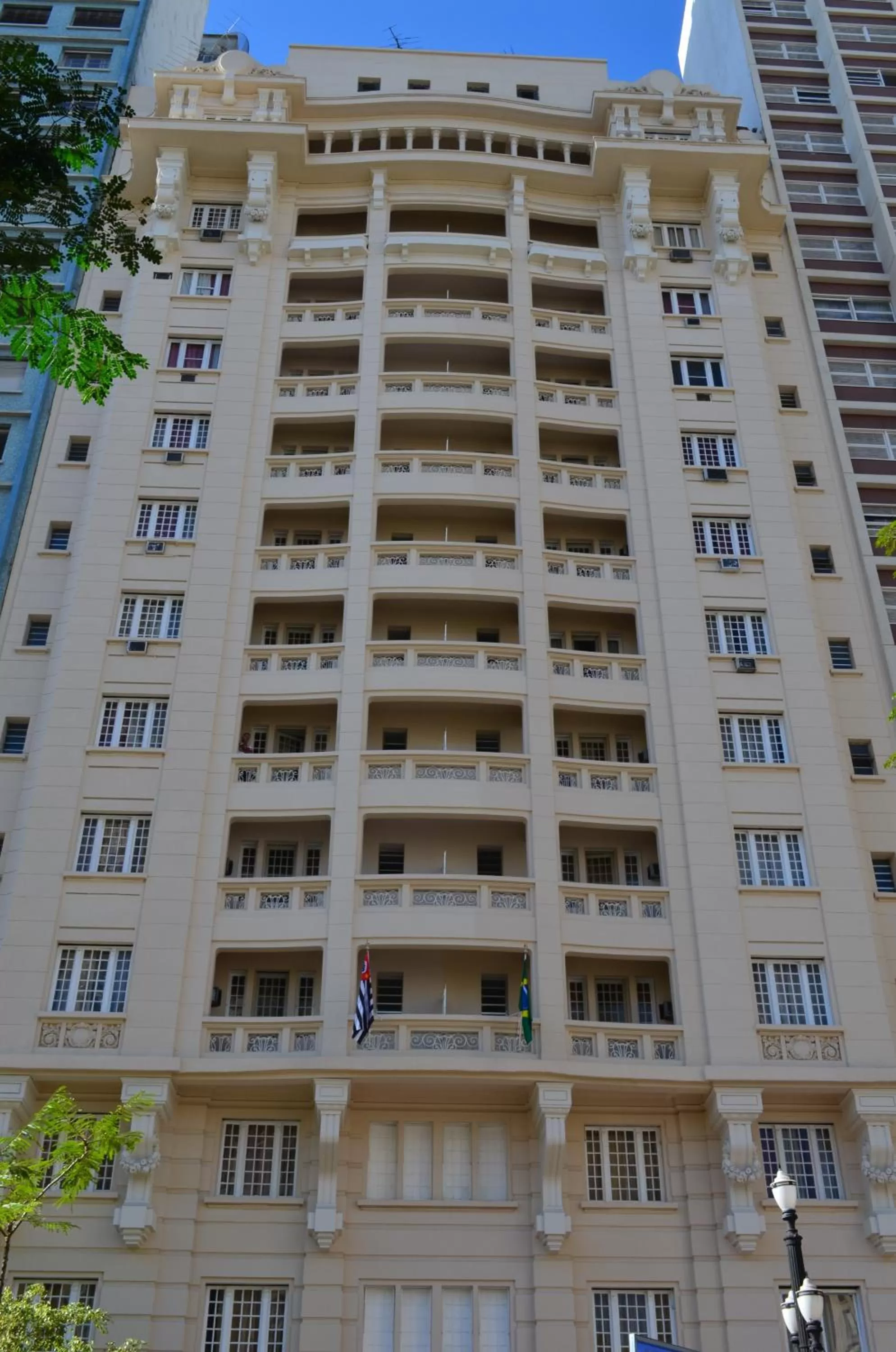 Facade/entrance in Lux Hotel