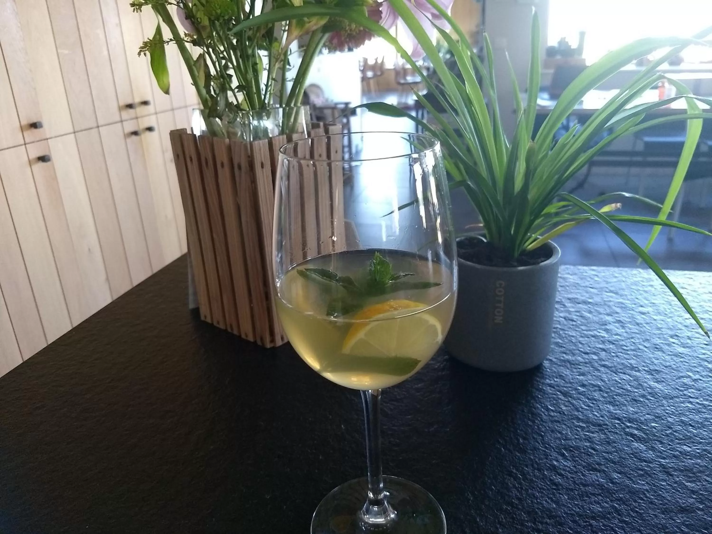 Lounge or bar in B&B De Vossenbarm