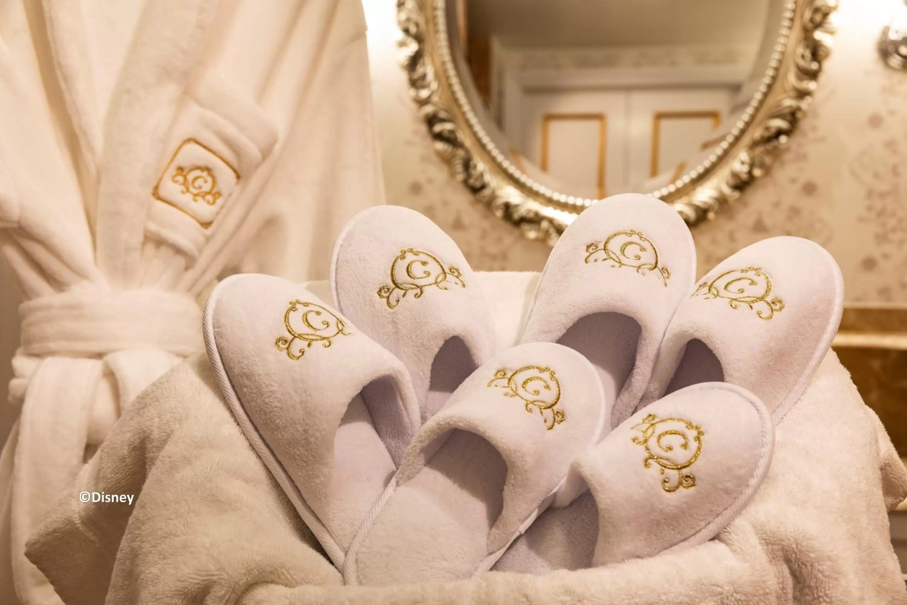 Bathroom in Hong Kong Disneyland Hotel