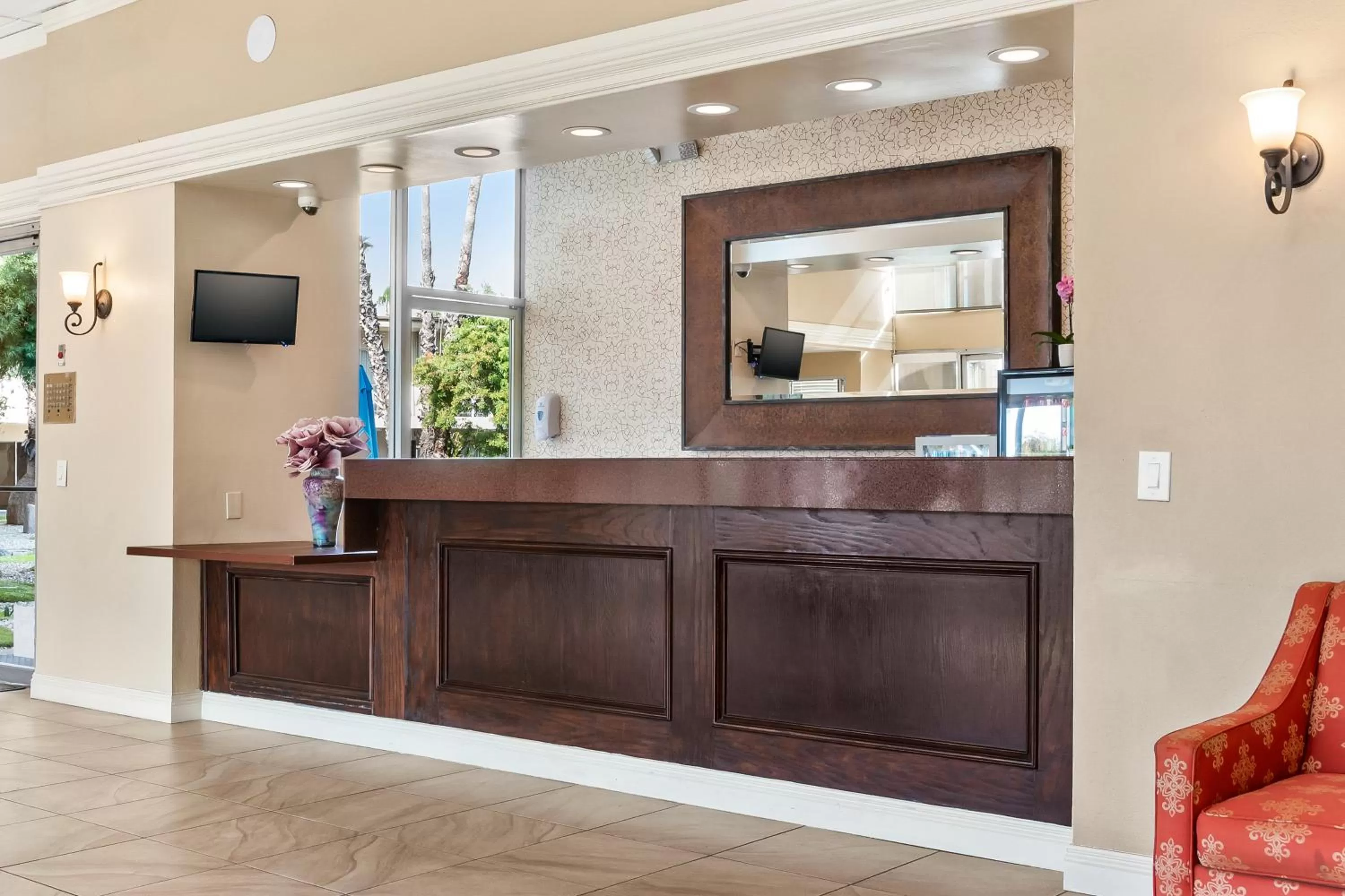 Lobby or reception in Golden Sails Hotel