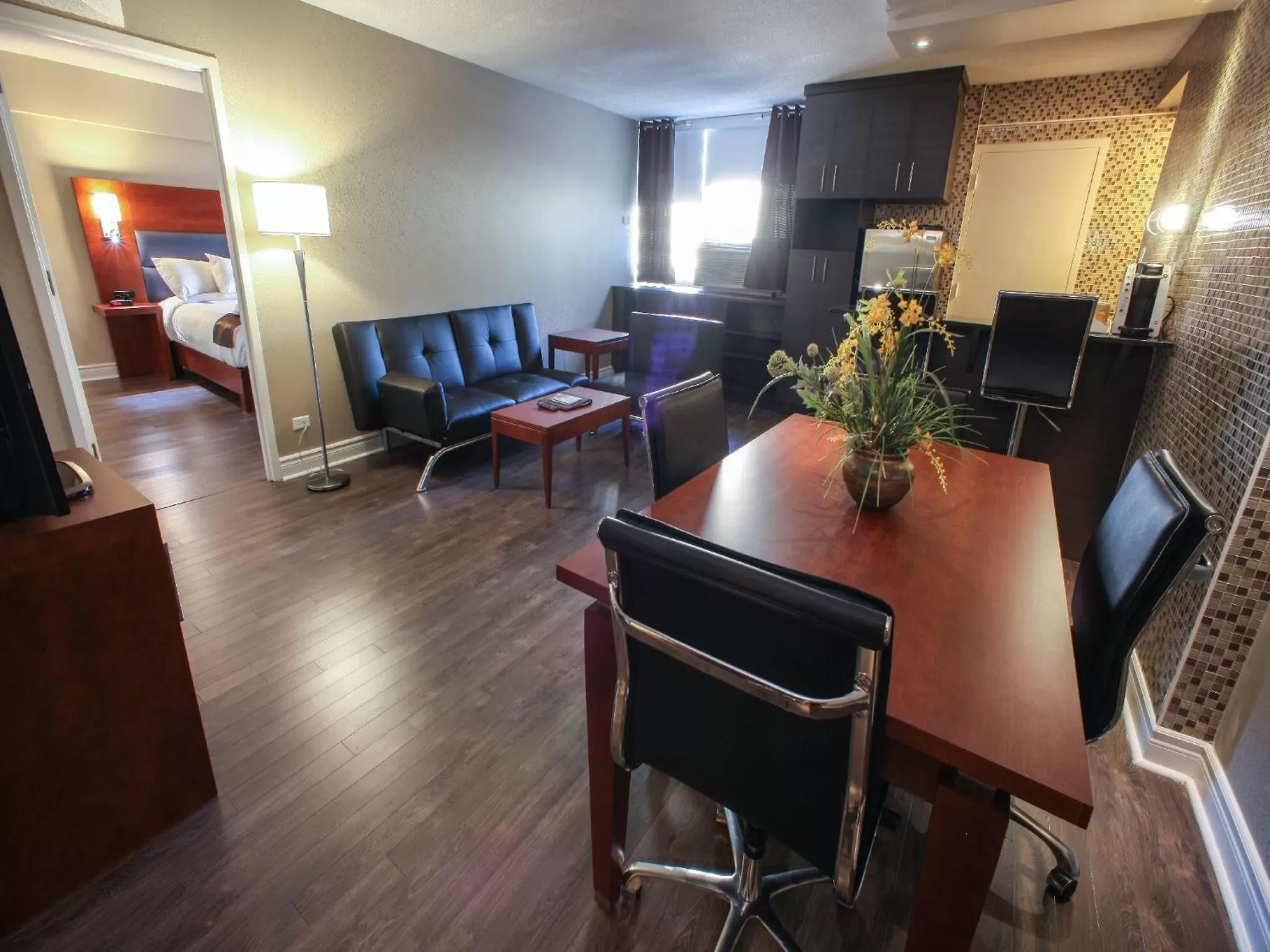 Living room in Hotel Espresso Montreal Centre-Ville / Downtown