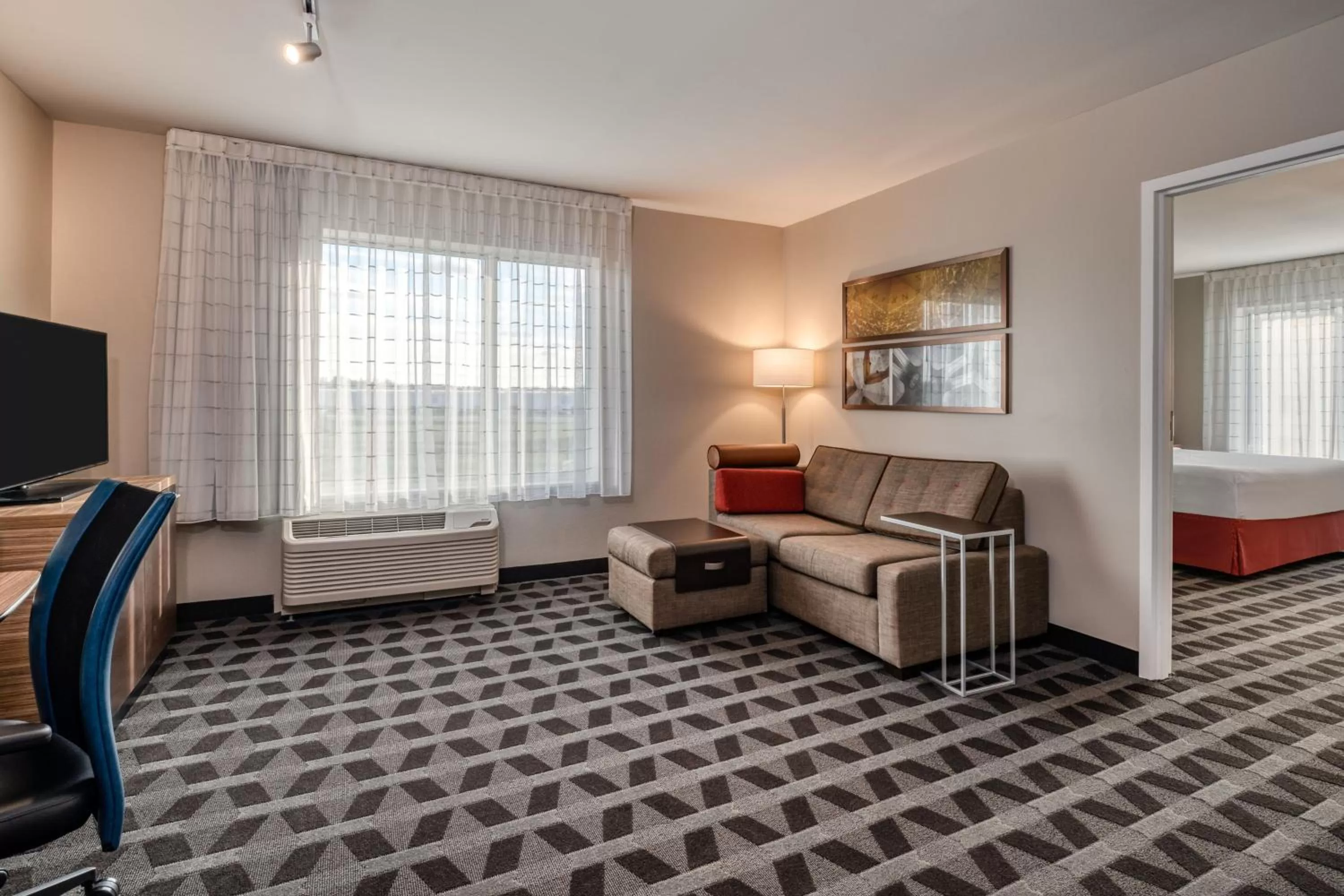 Bedroom, Bed in TownePlace Suites by Marriott Indianapolis Airport