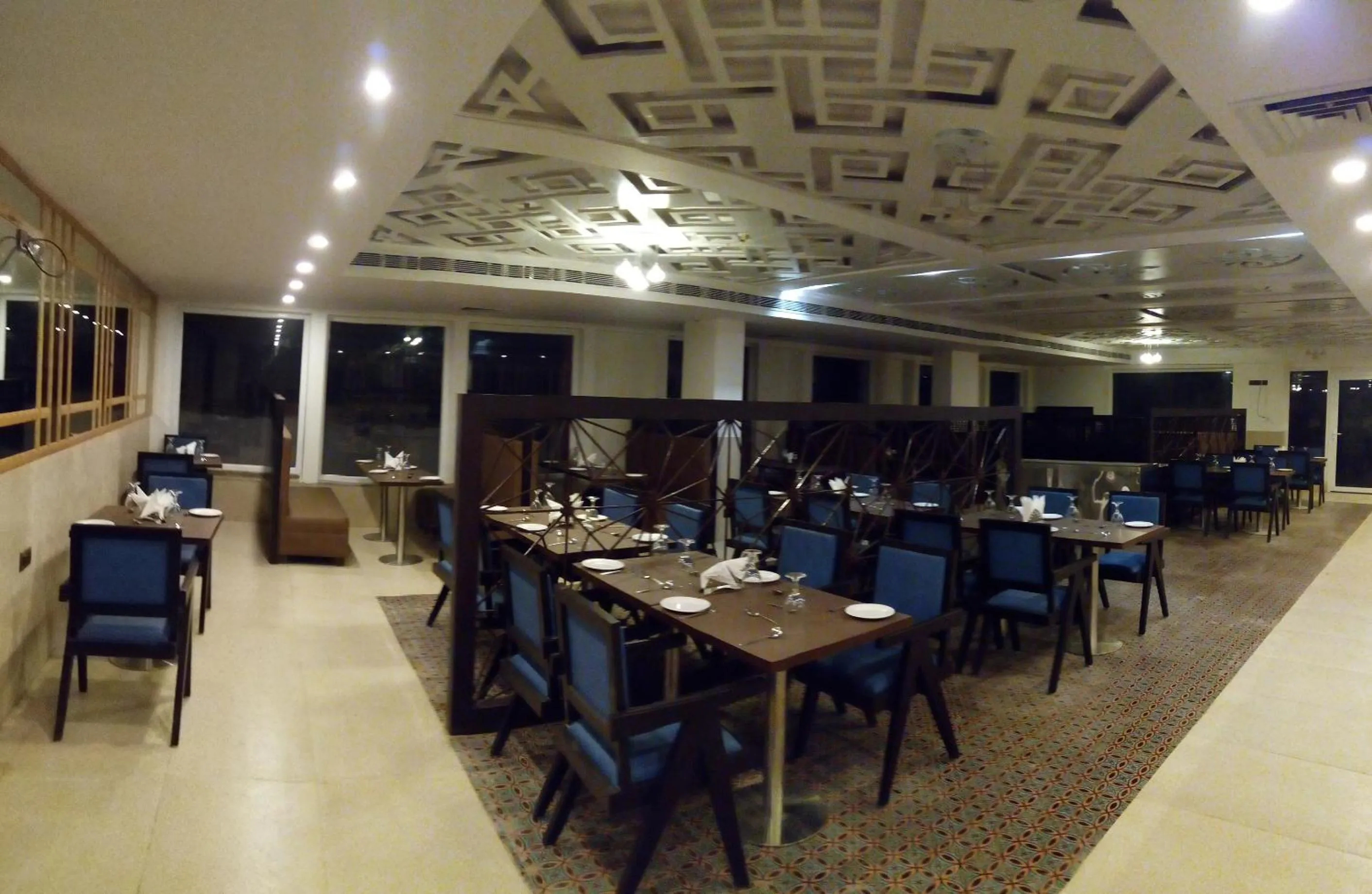 Restaurant/places to eat in Maya Heritage