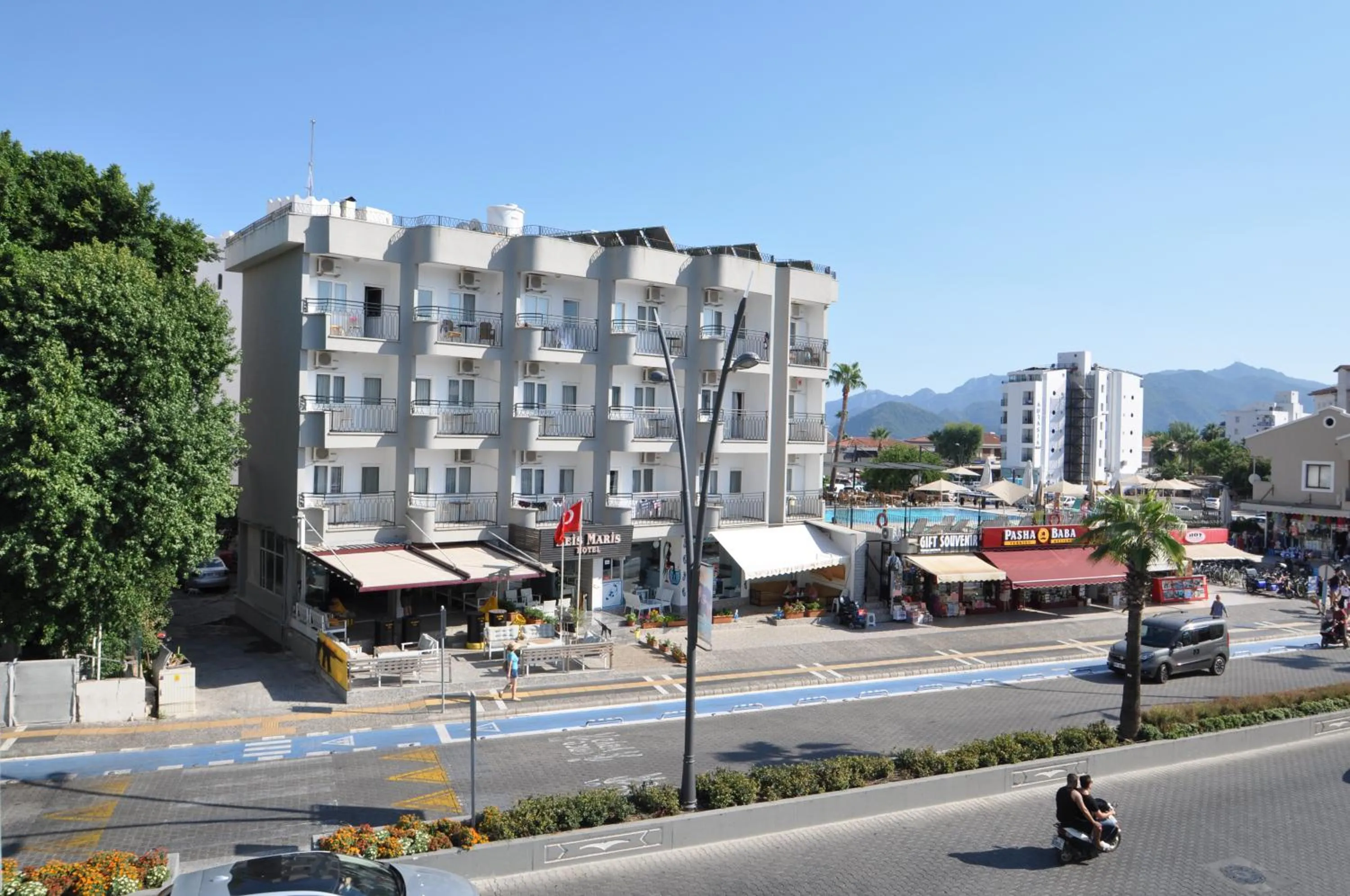 Street view in Reis Maris Hotel