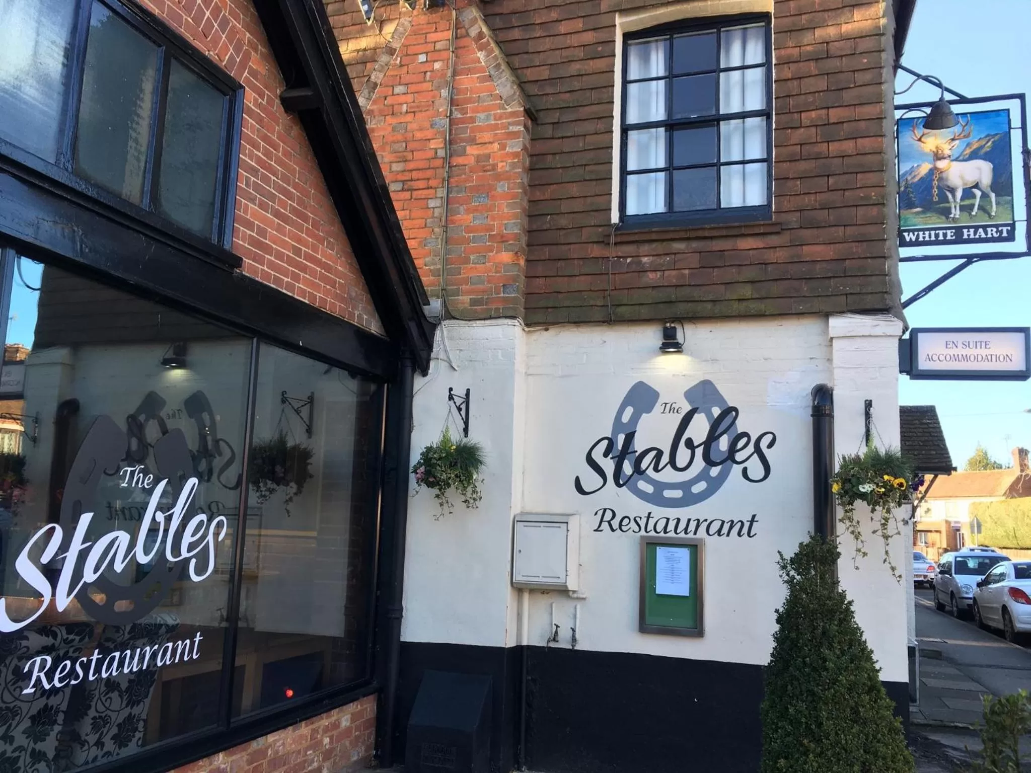 Restaurant/places to eat in The White Hart pub and rooms