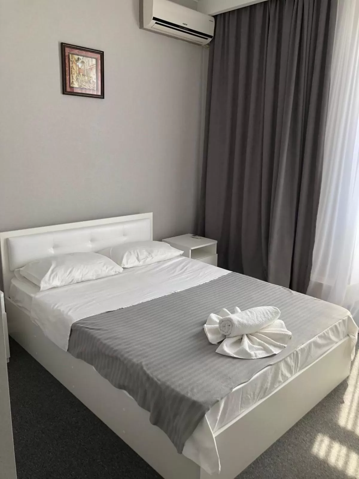 Bed in MEDELEAN HOTEL