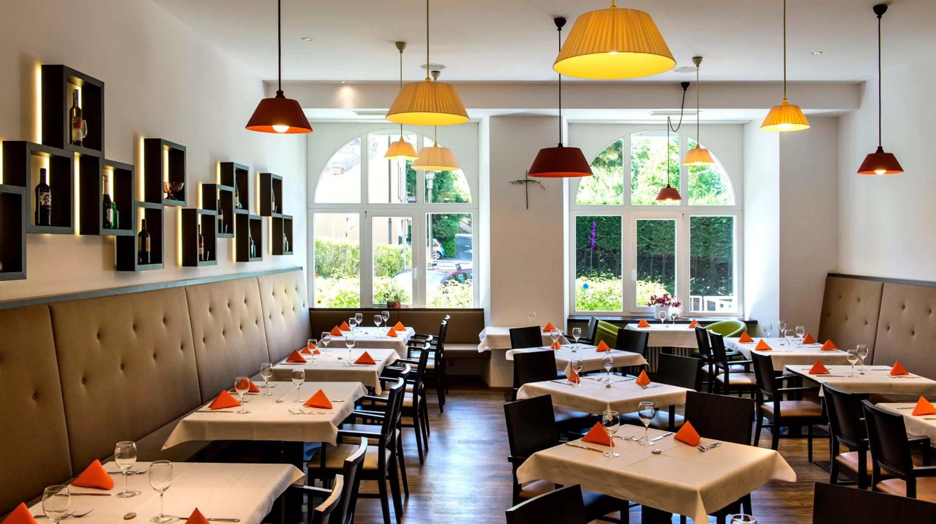 Restaurant/places to eat in Hotel Kolping