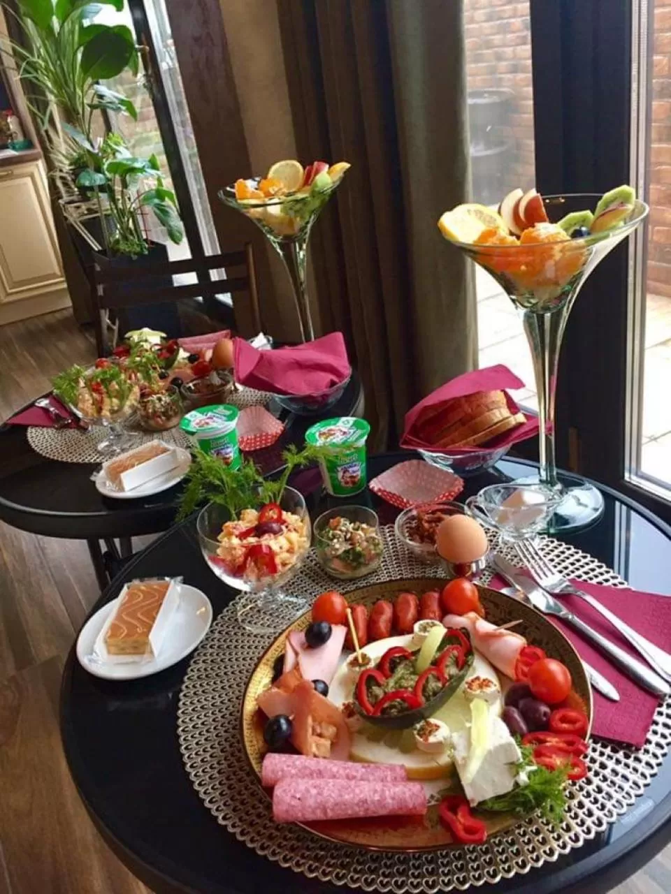 Breakfast in Belle Epoque Boutique (Adult Only)