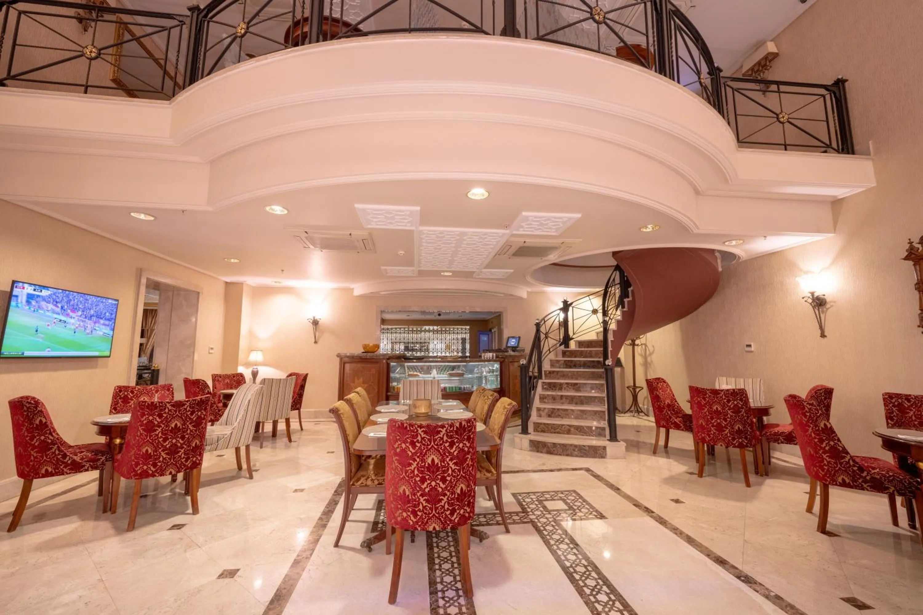 Restaurant/places to eat in The Central Palace Taksim