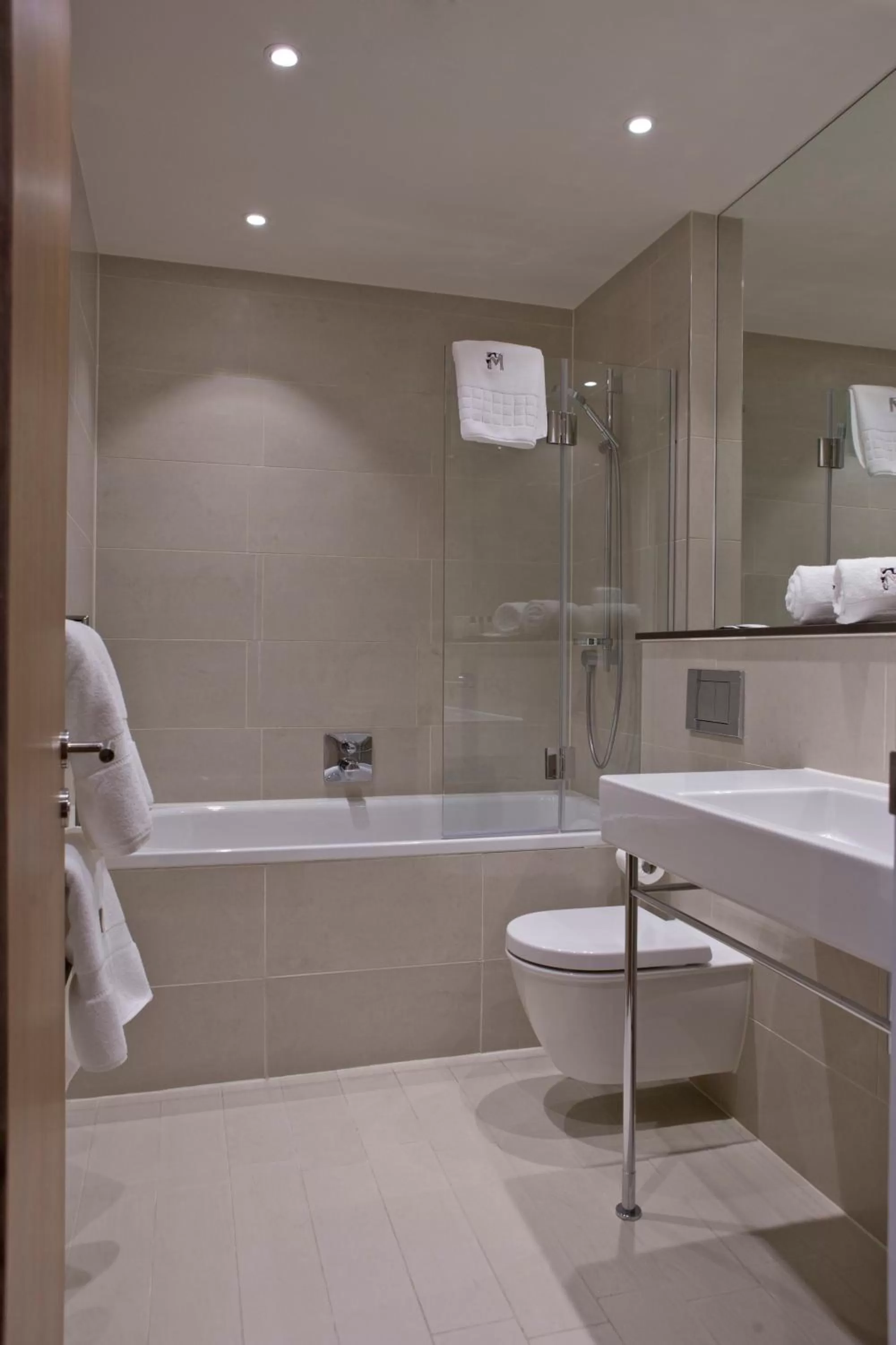 Bathroom in Morton Hotel