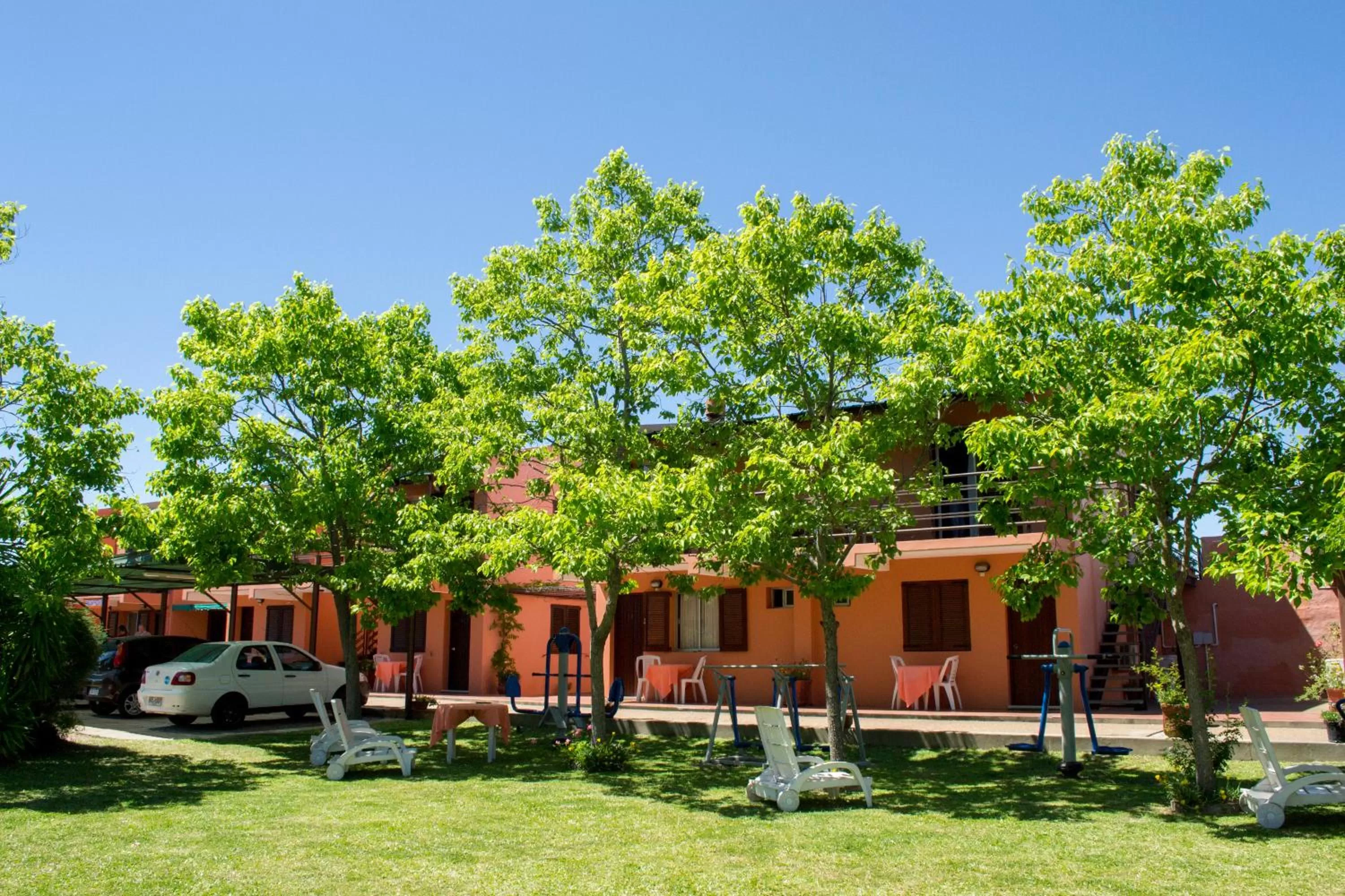 Garden in Apart Hotel Natural del Daymán
