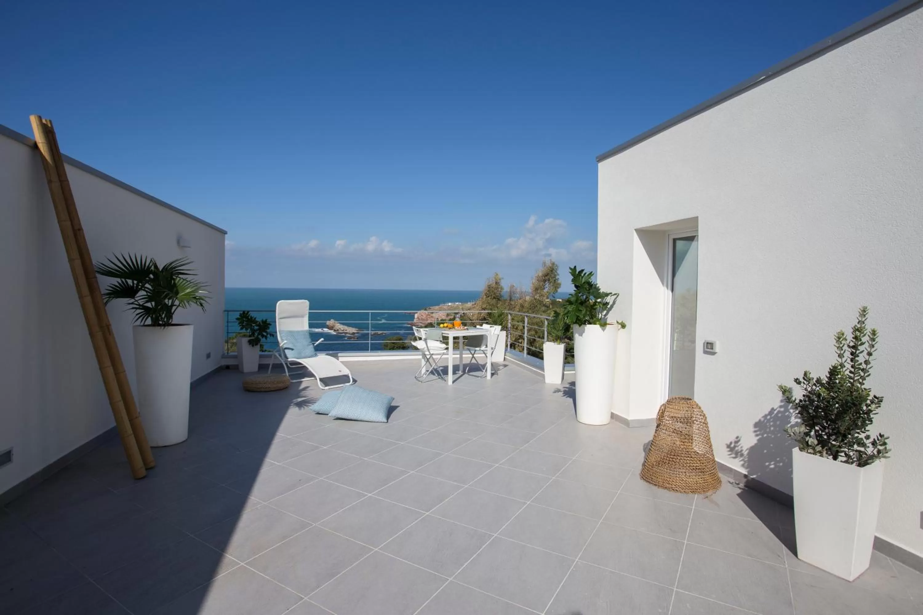 Balcony/Terrace in Zabbàra B&B