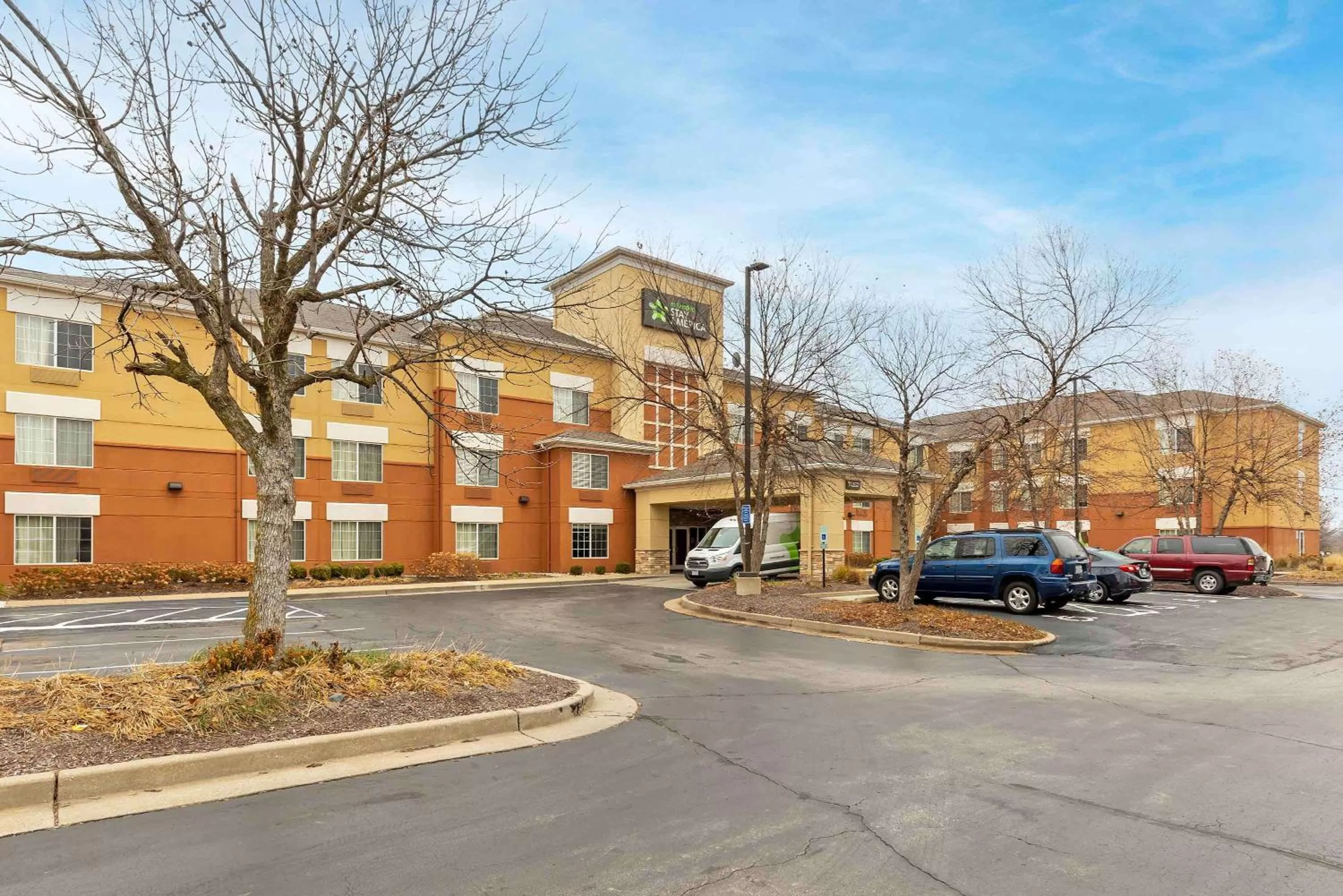 Property building in Extended Stay America Select Suites - St Louis - Airport - Central