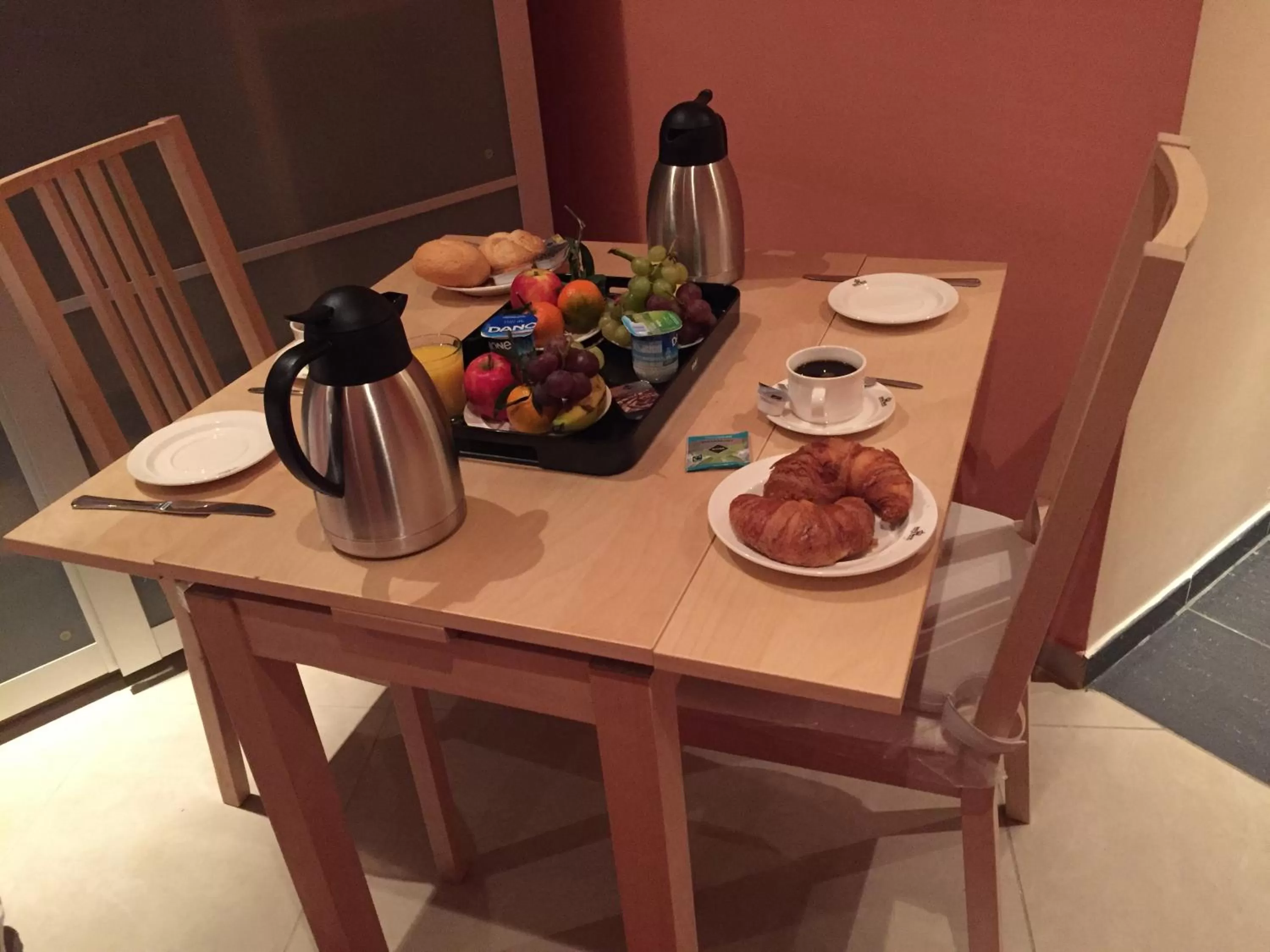 Coffee/tea facilities in Residence la Fraisiere