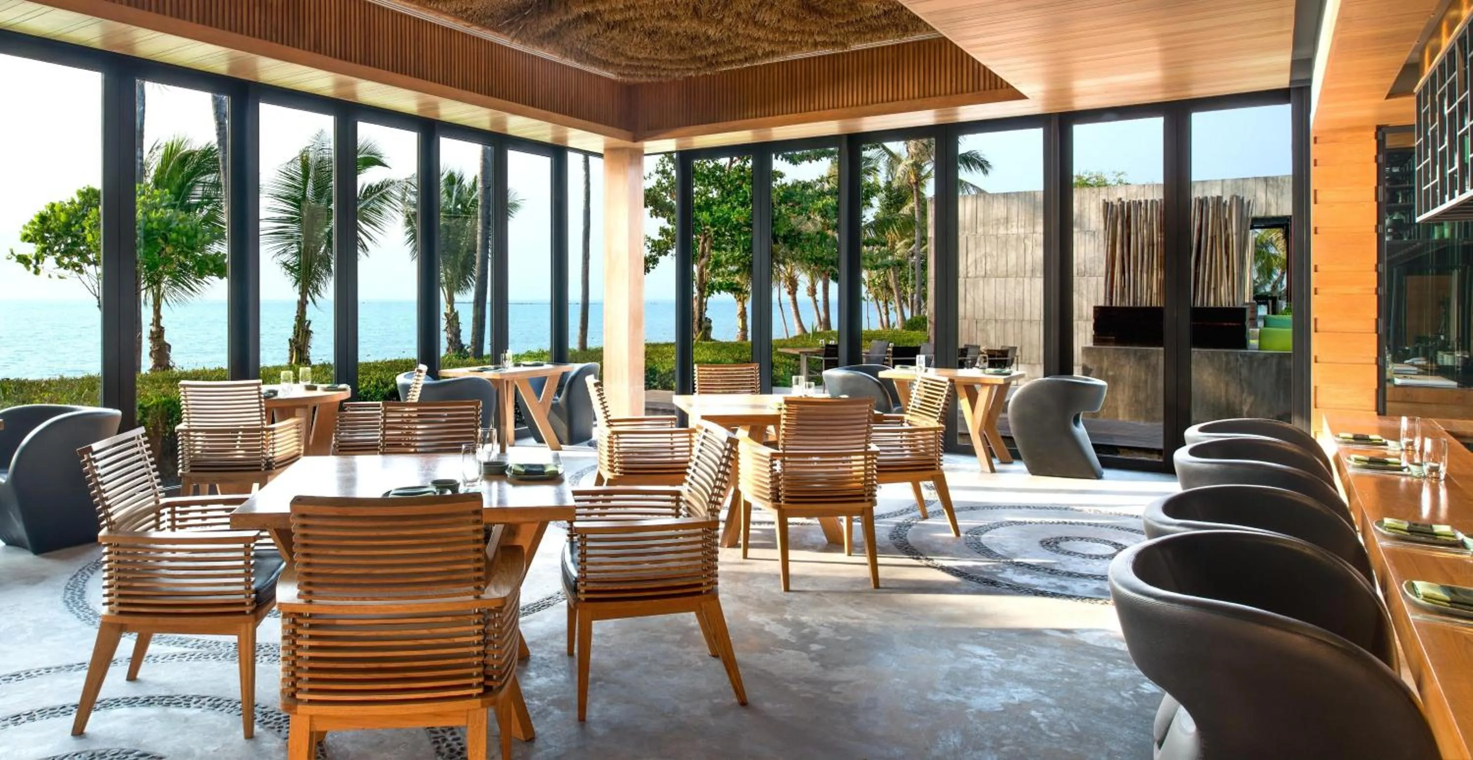 Restaurant/places to eat in W Koh Samui