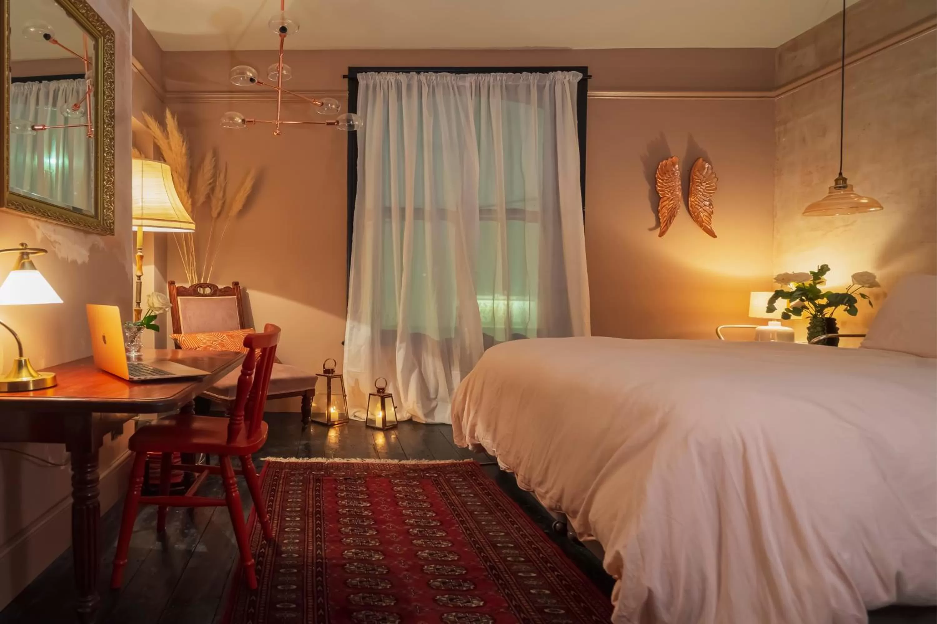 Photo of the whole room, Bed in BOHOTEL