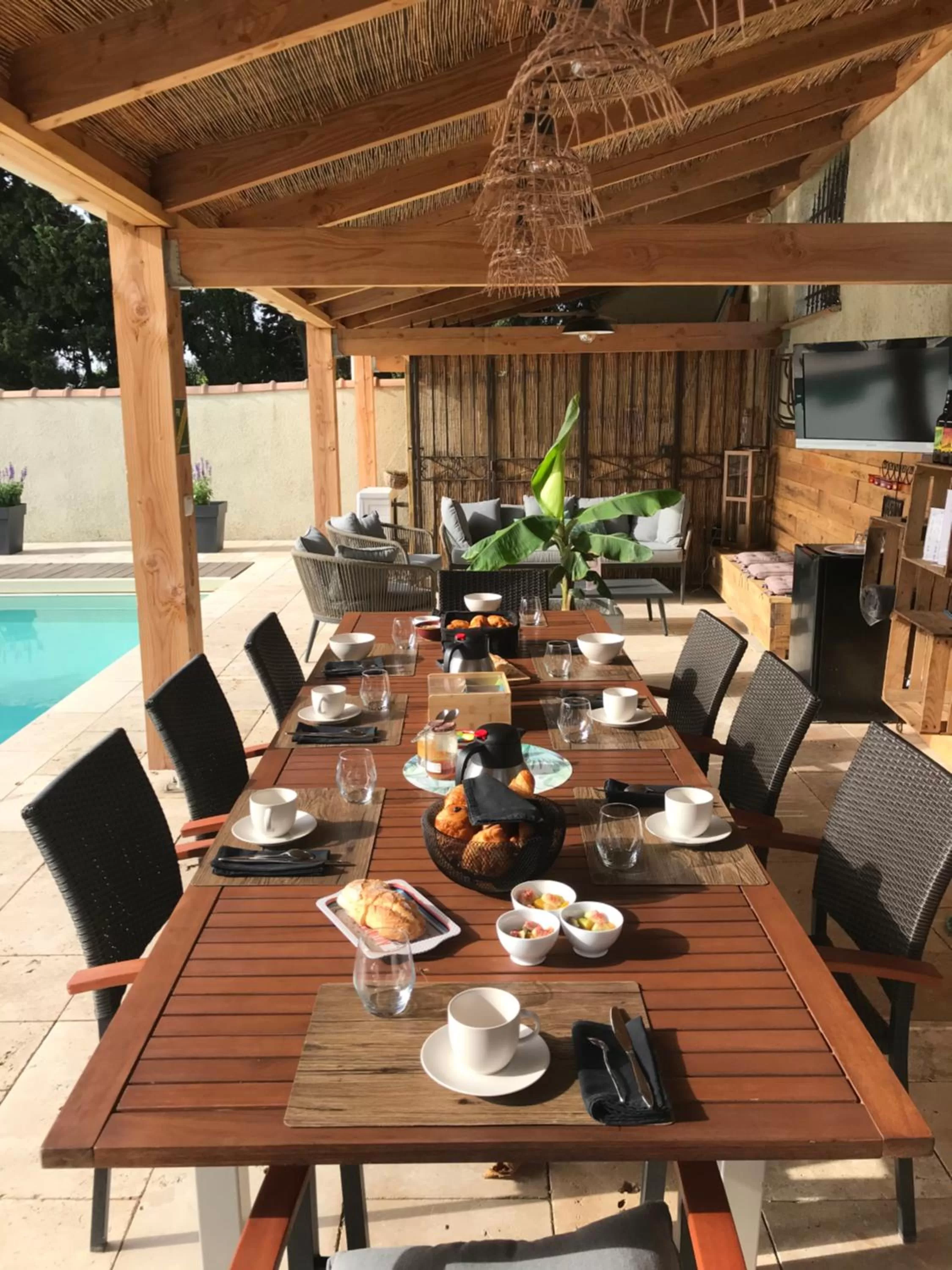 Restaurant/Places to Eat in Le Mas Andoli