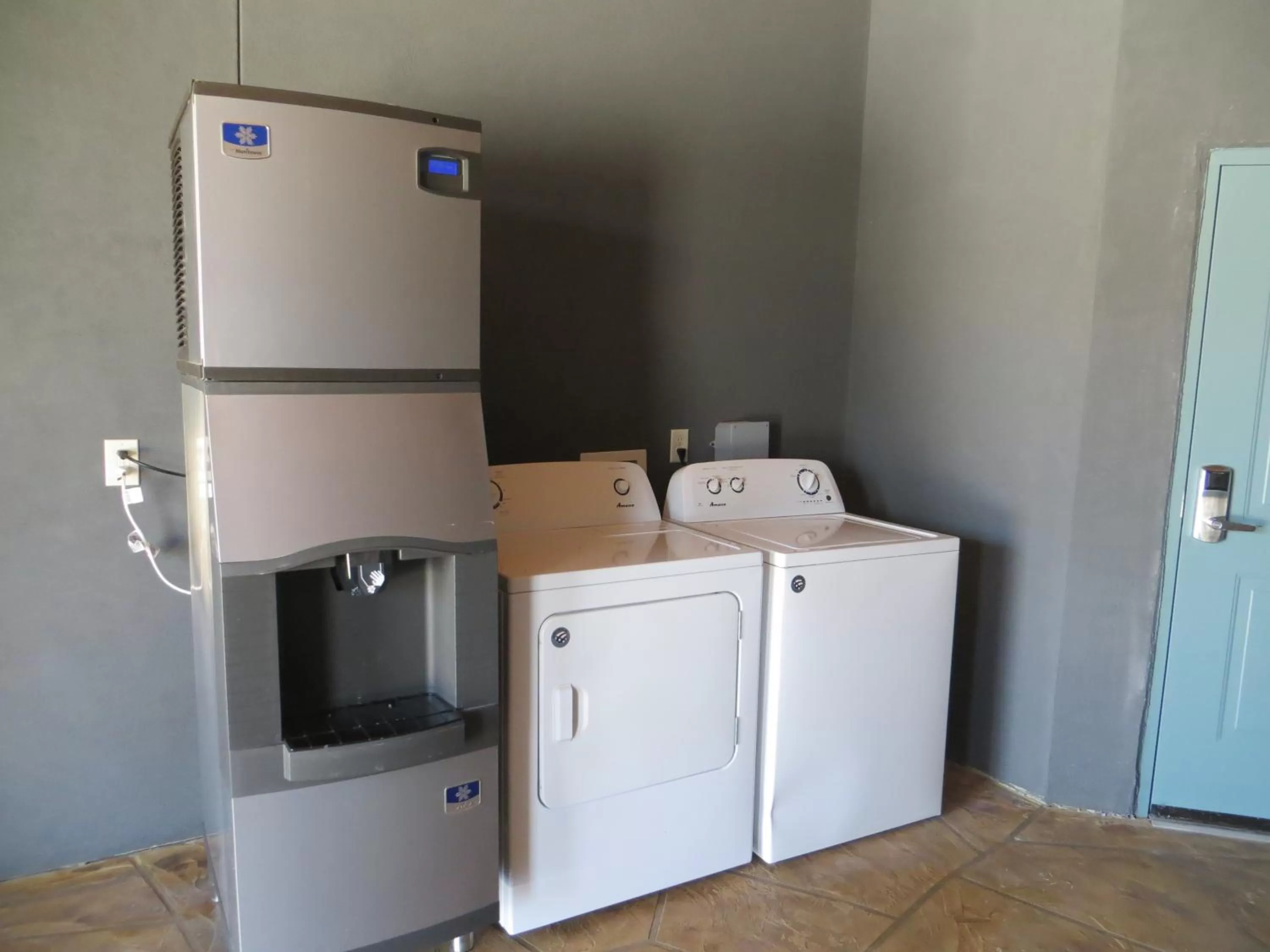 Hotel Blue - Woodlands