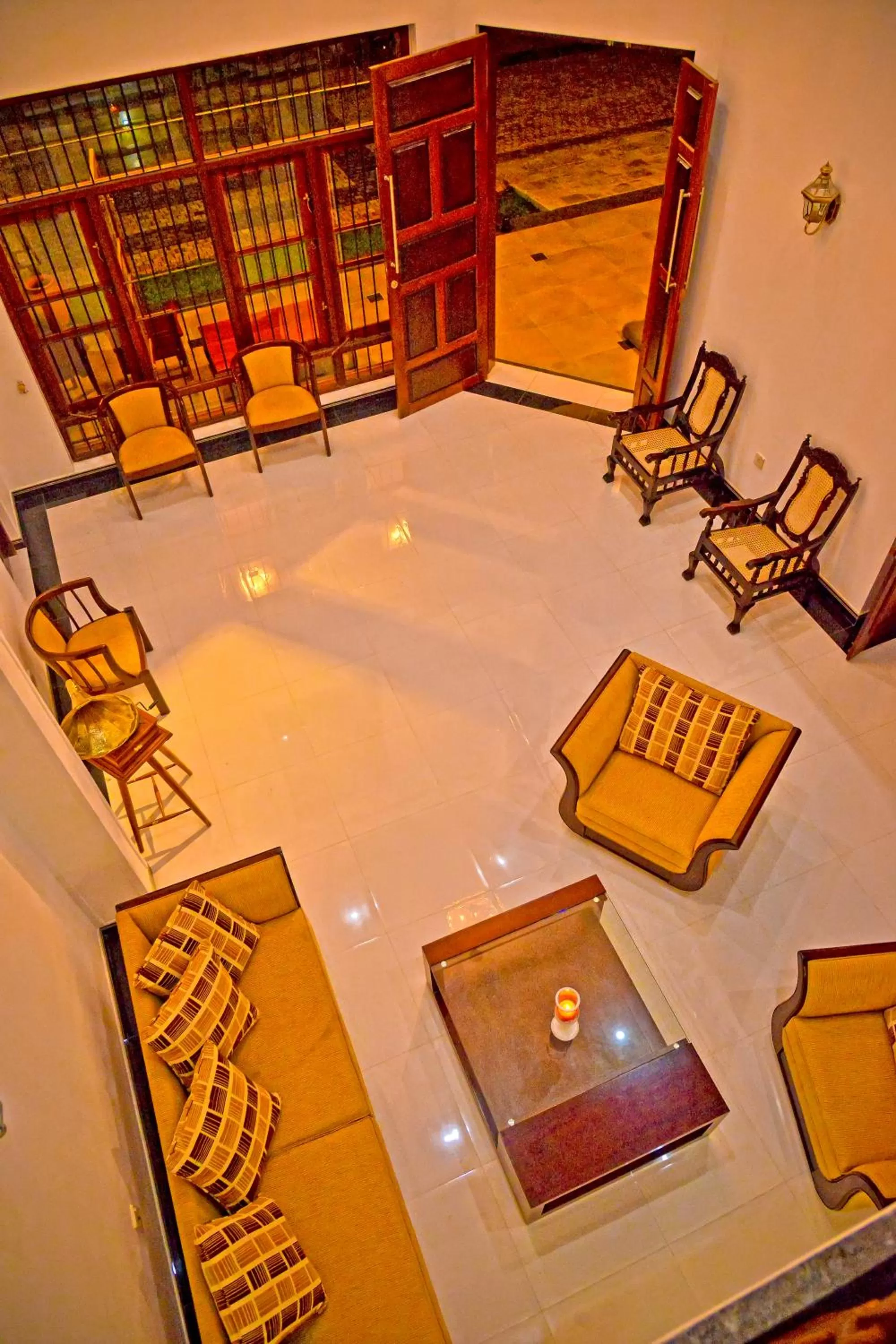 Communal lounge/ TV room in Siluni's Villa