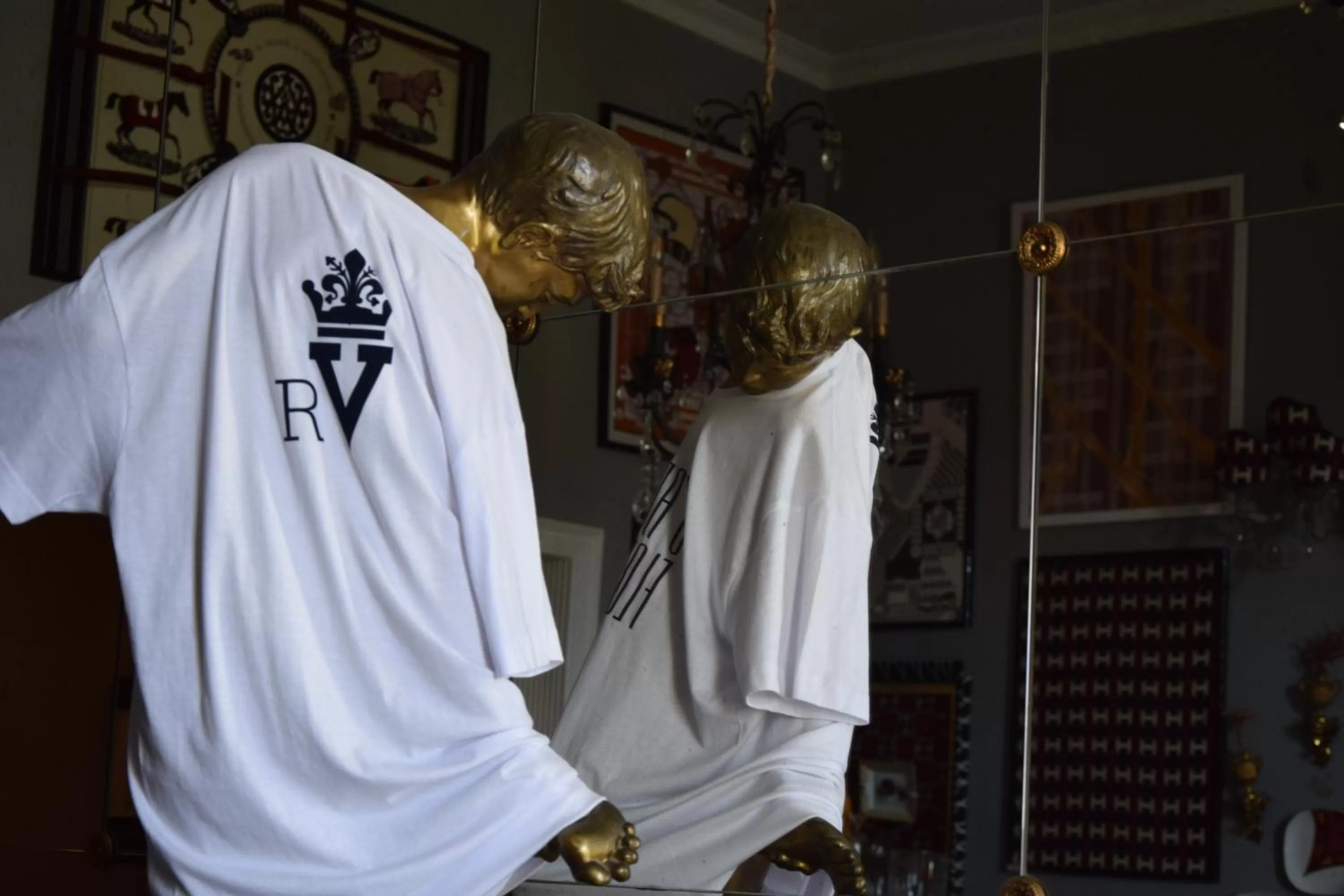 Decorative detail in Residenza Vespucci