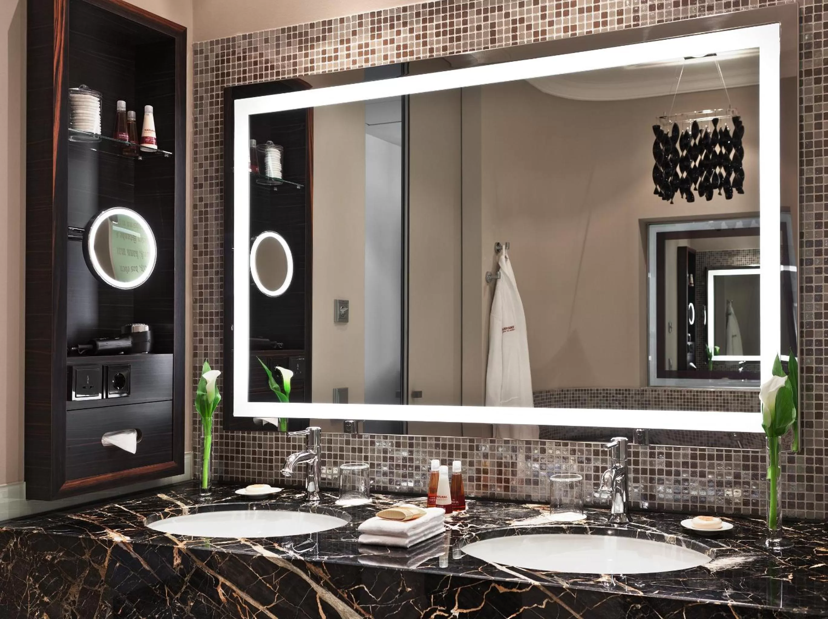 Bathroom in Steigenberger Icon Grandhotel Handelshof Leipzig