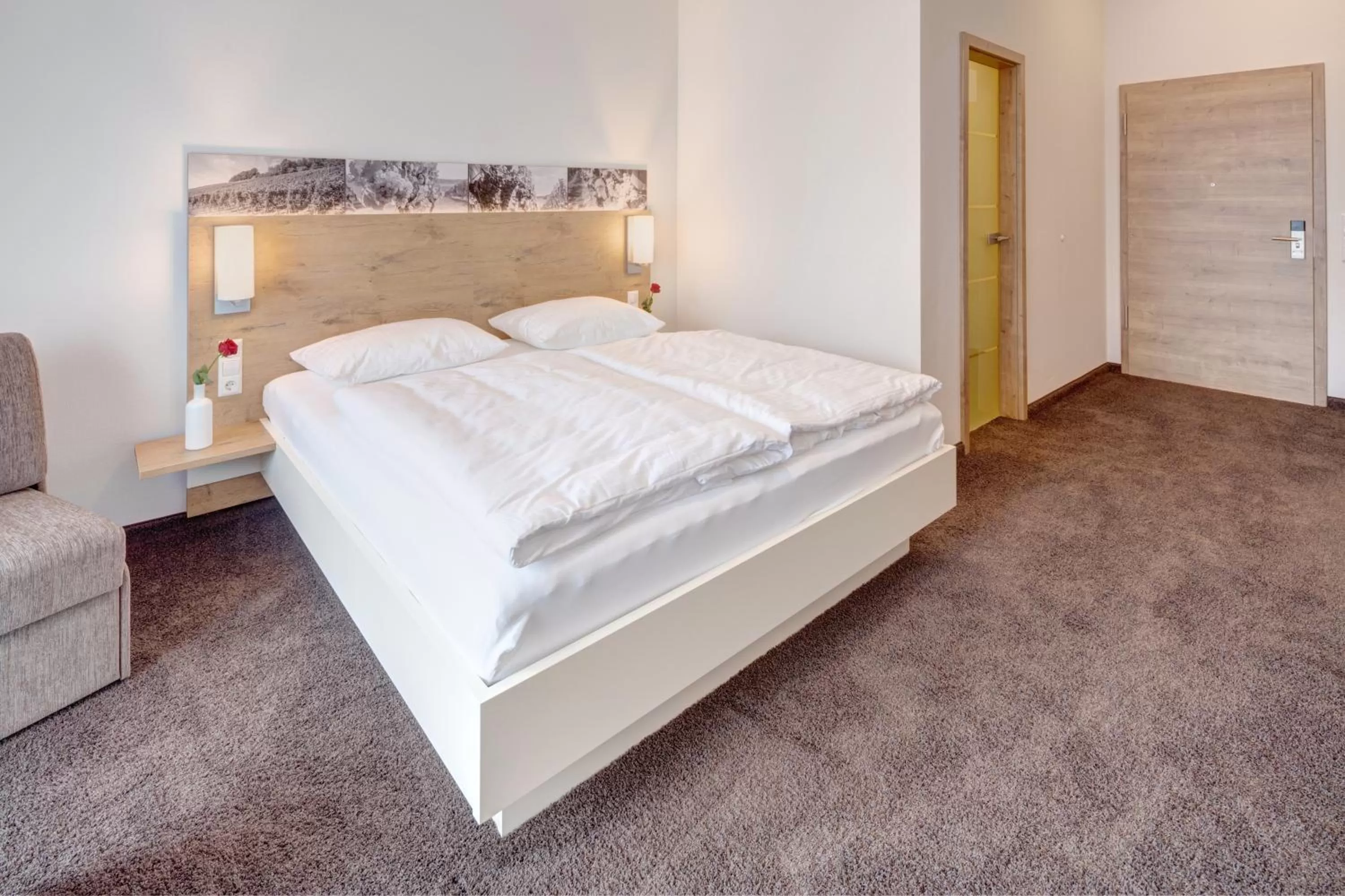 Bed in Vinotel Heinz J. Schwab