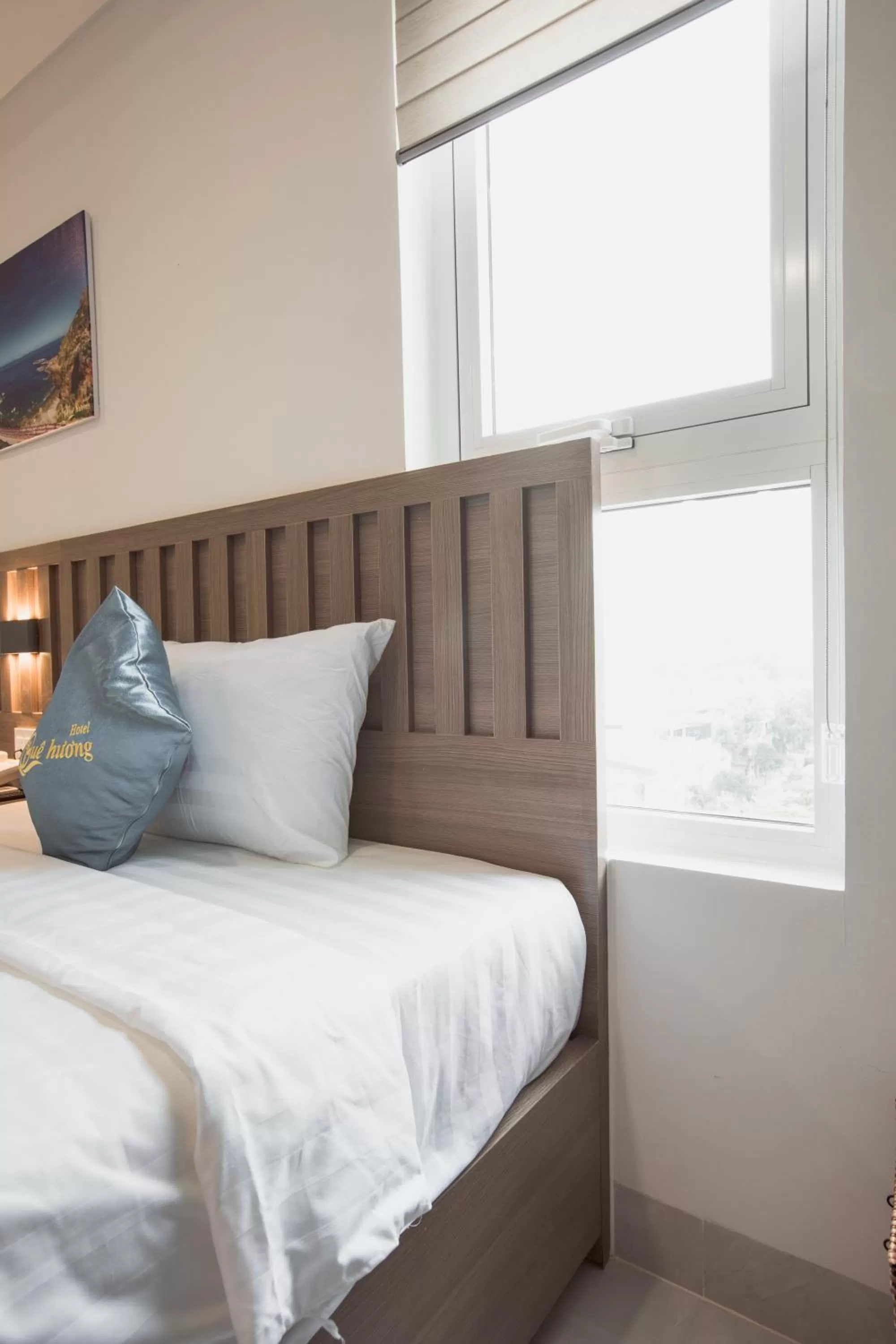 Bedroom, Bed in QUE HUONG HOTEL