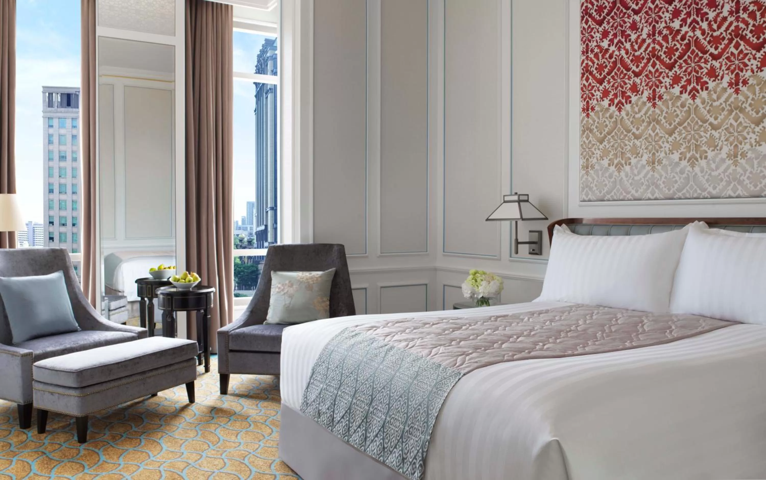 Photo of the whole room, Bed in InterContinental Singapore by IHG